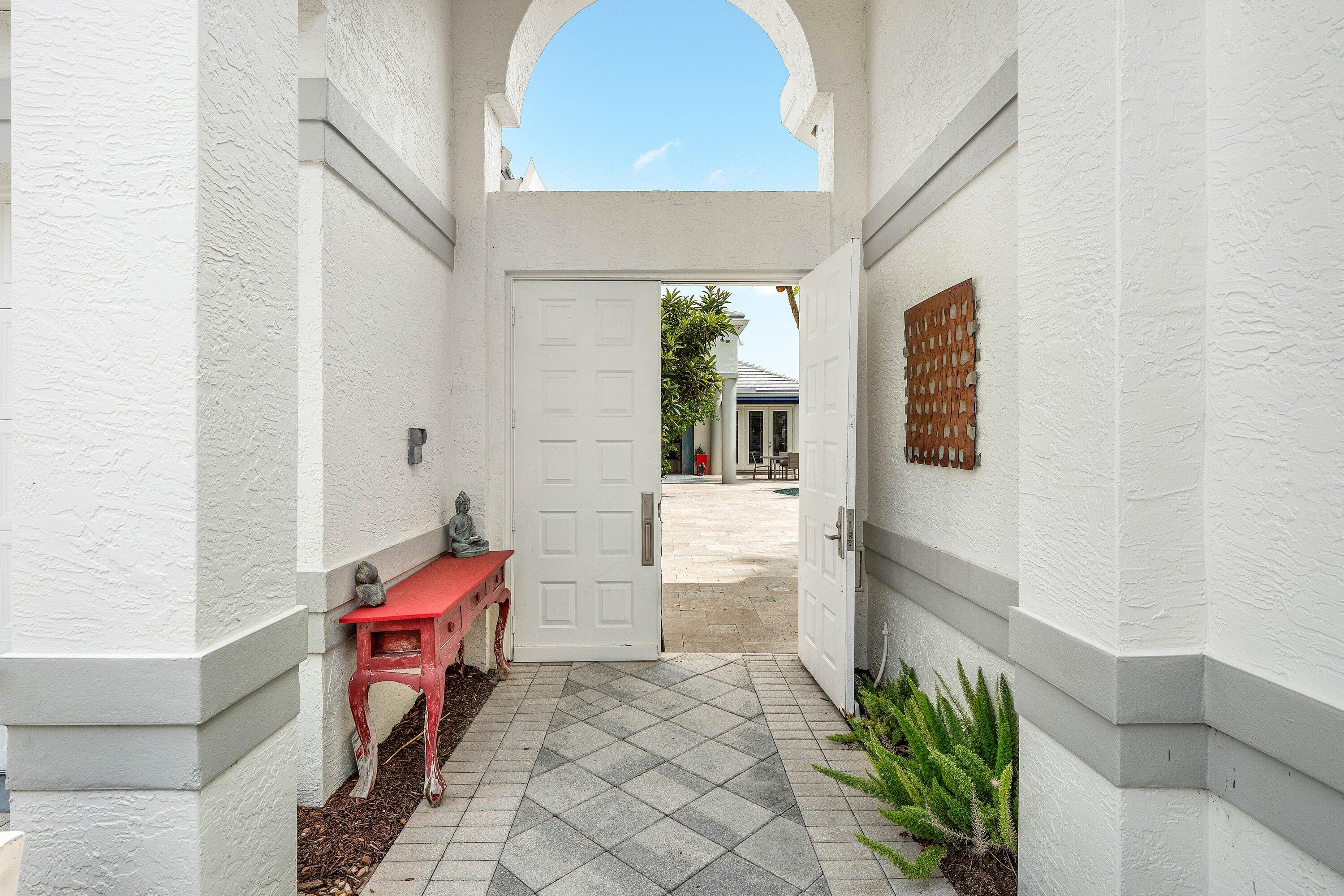 CLUBSIDE AT WOODFIELD COUNTRY CLUB - Residential