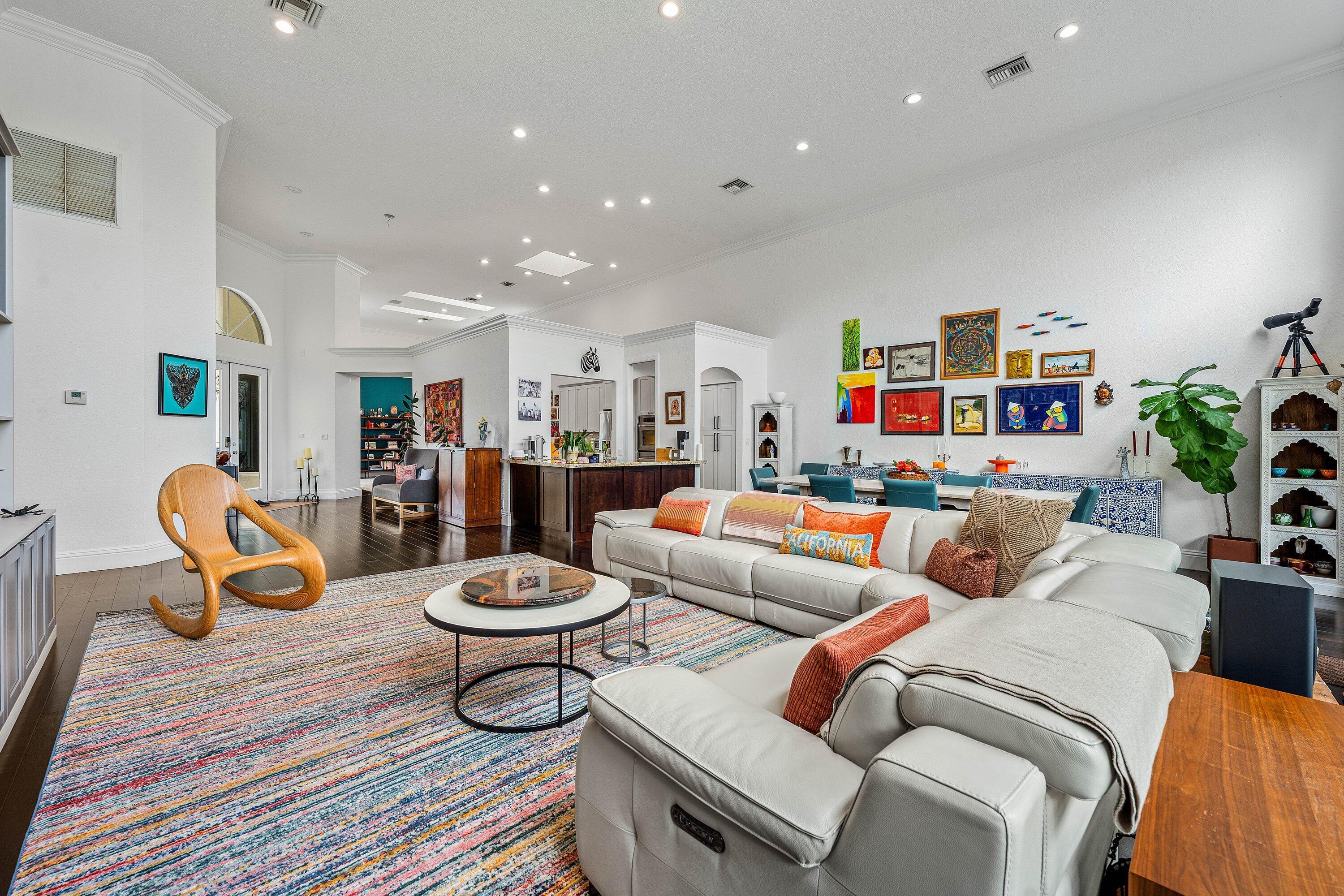 CLUBSIDE AT WOODFIELD COUNTRY CLUB - Residential