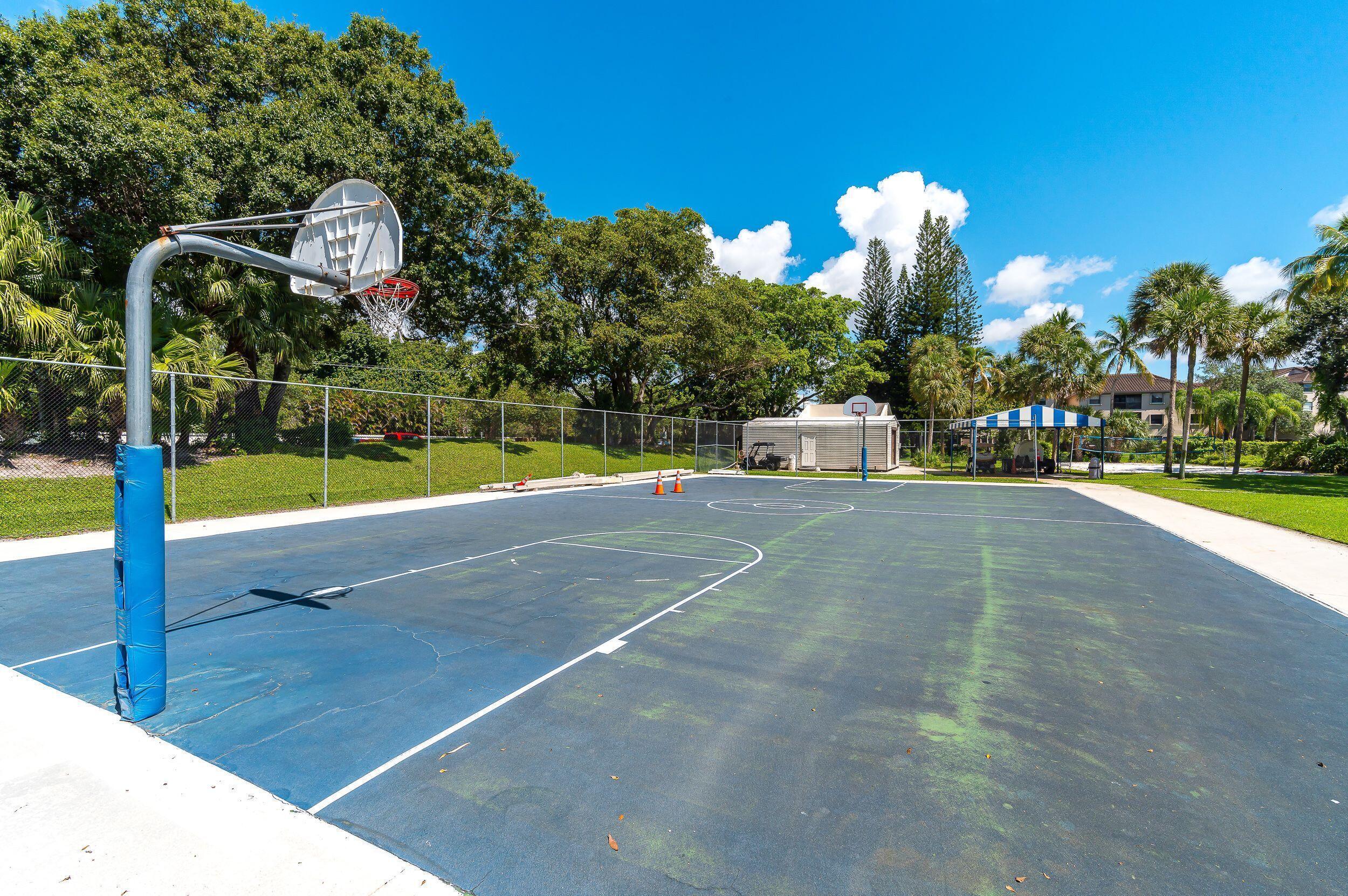 BAYWOOD VILLAGE II-D CONDO - Residential Lease