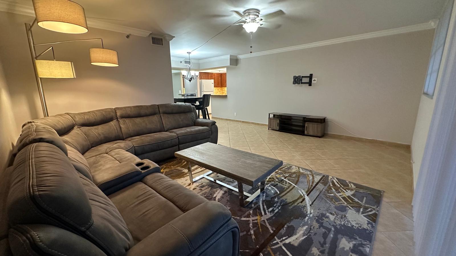 ROLLING HILLS GOLF AND - Residential