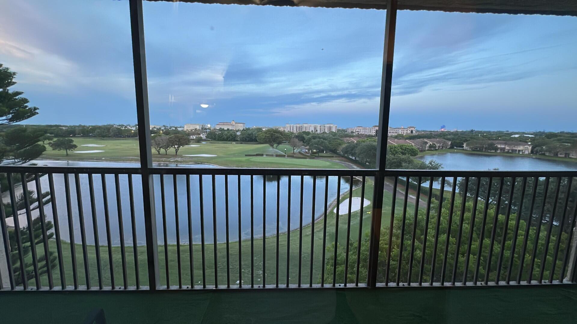 ROLLING HILLS GOLF AND - Residential
