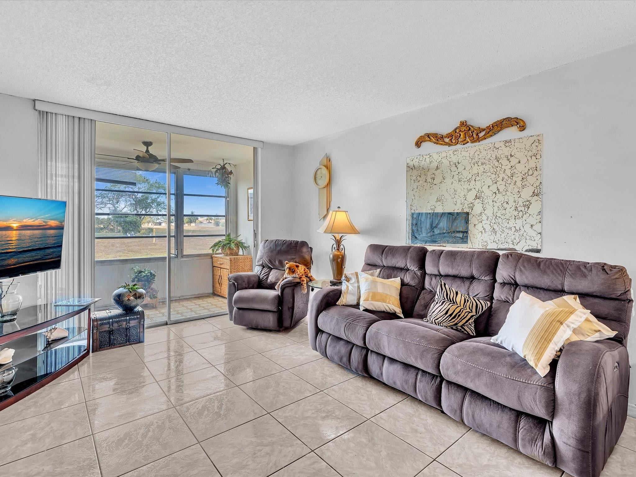 Sunrise Lakes - Residential