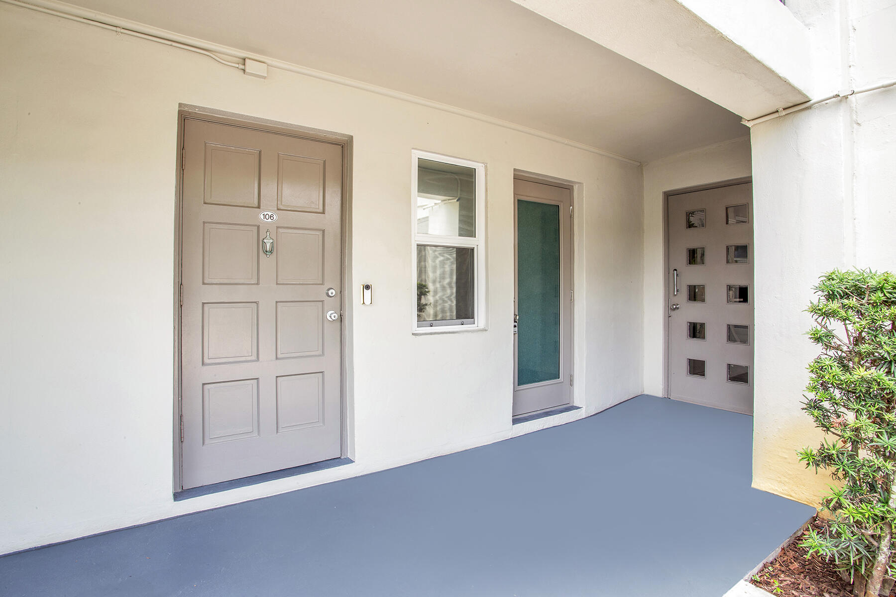 NO 15 PALM-AIRE COUNTRY CLUB - Residential