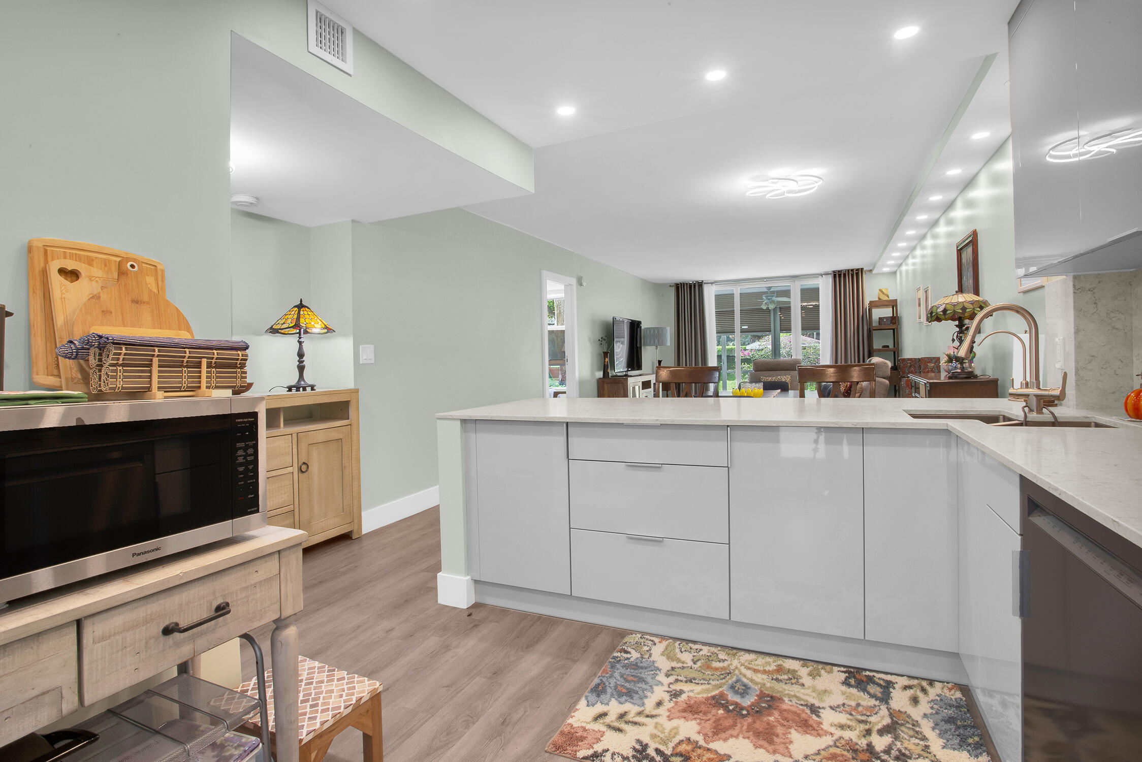 NO 15 PALM-AIRE COUNTRY CLUB - Residential