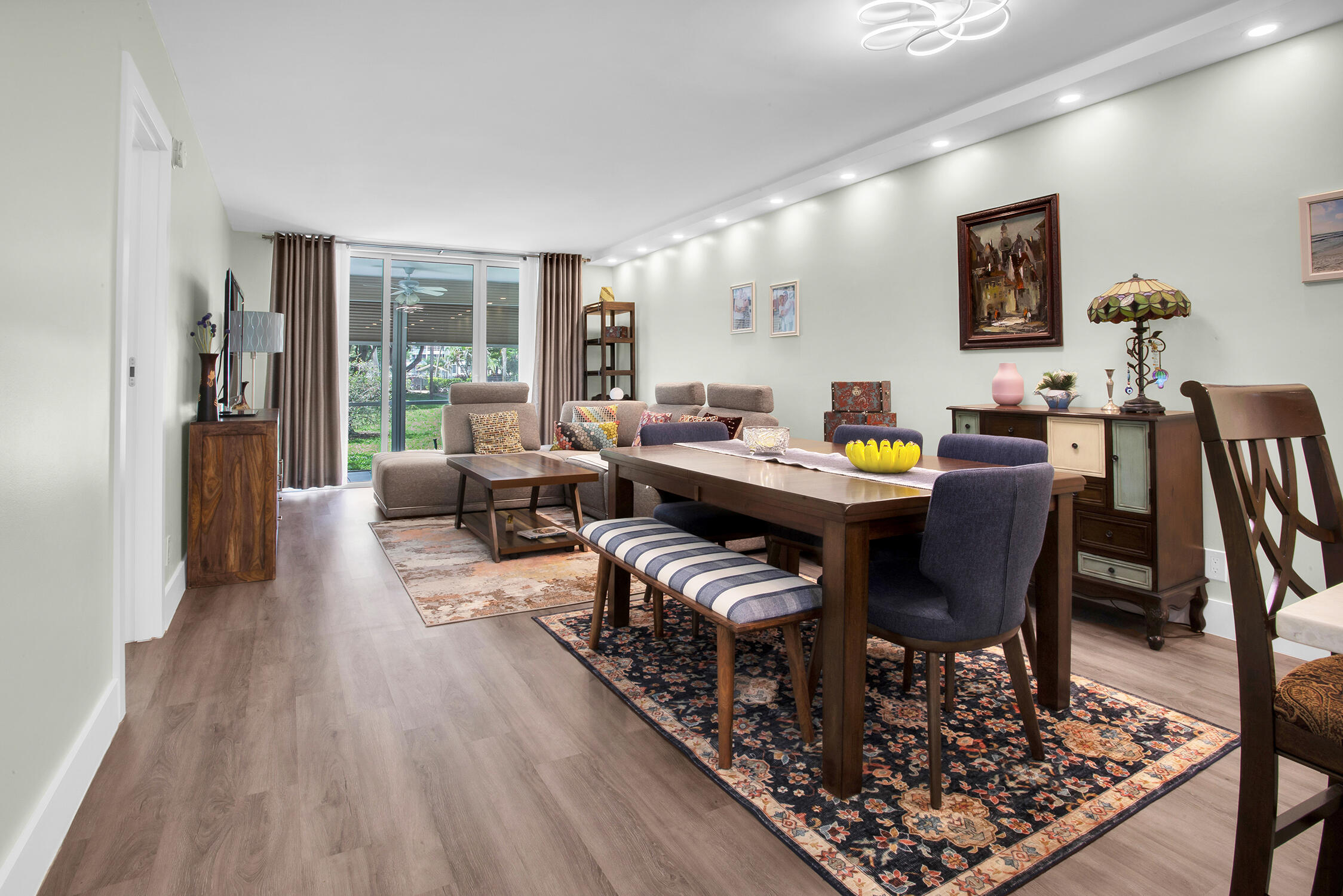 NO 15 PALM-AIRE COUNTRY CLUB - Residential