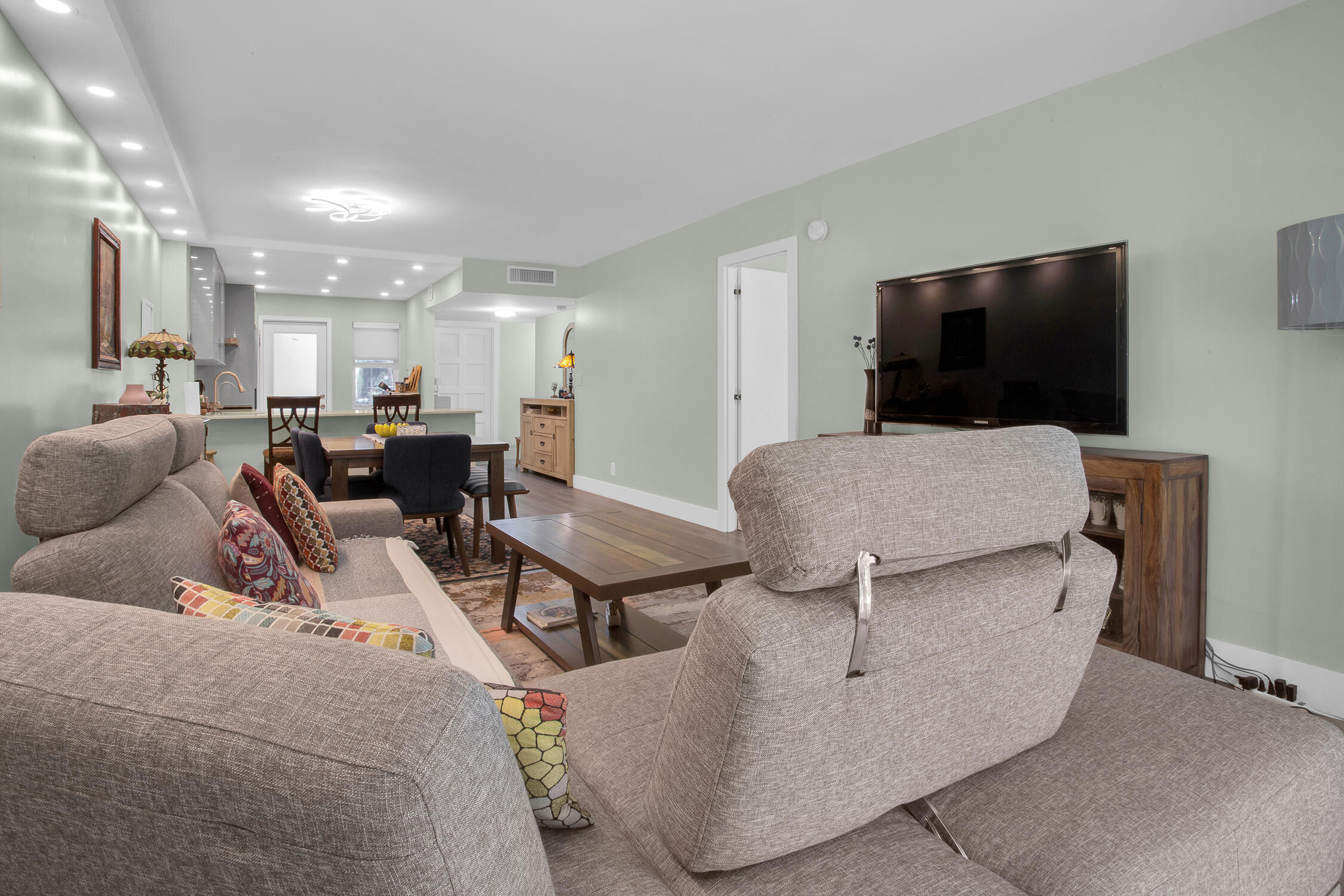 NO 15 PALM-AIRE COUNTRY CLUB - Residential