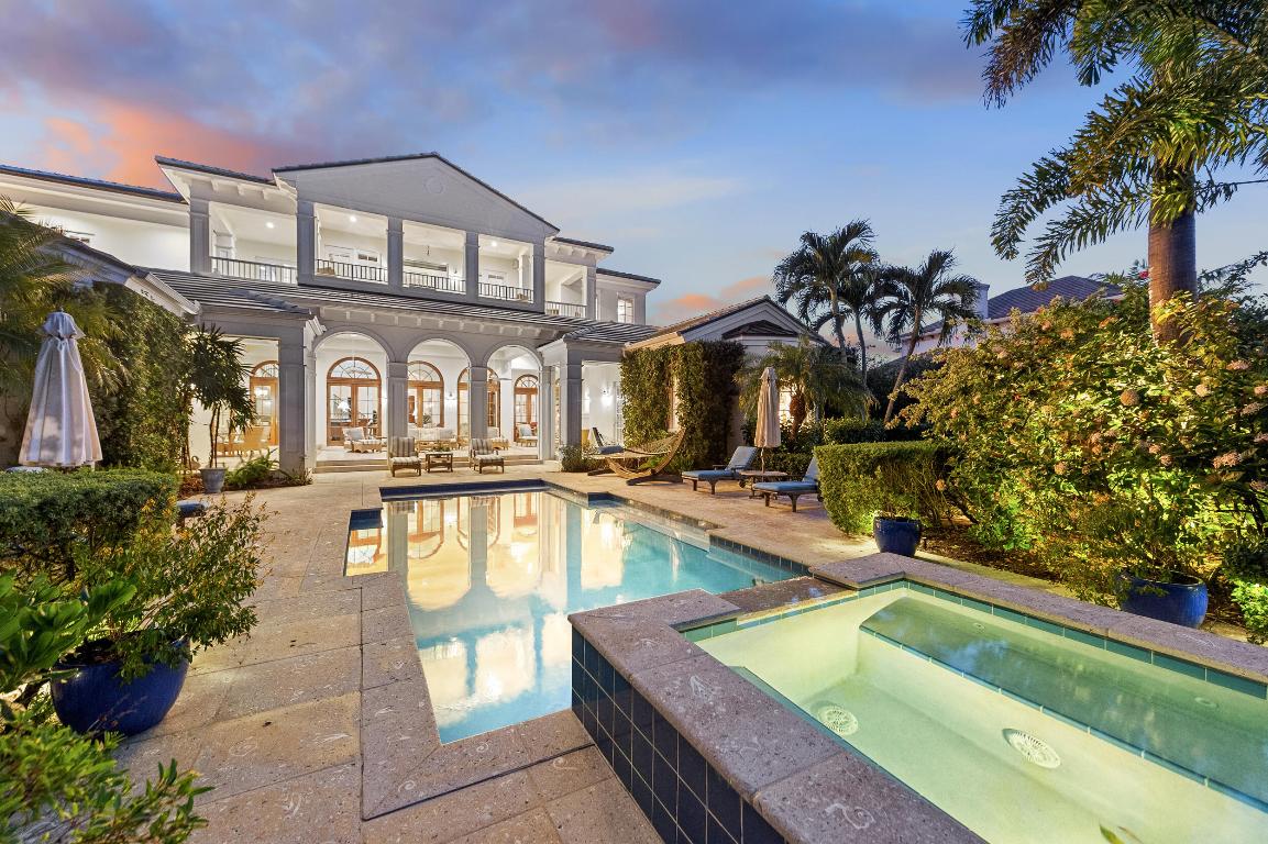 SAILFISH POINT - Residential
