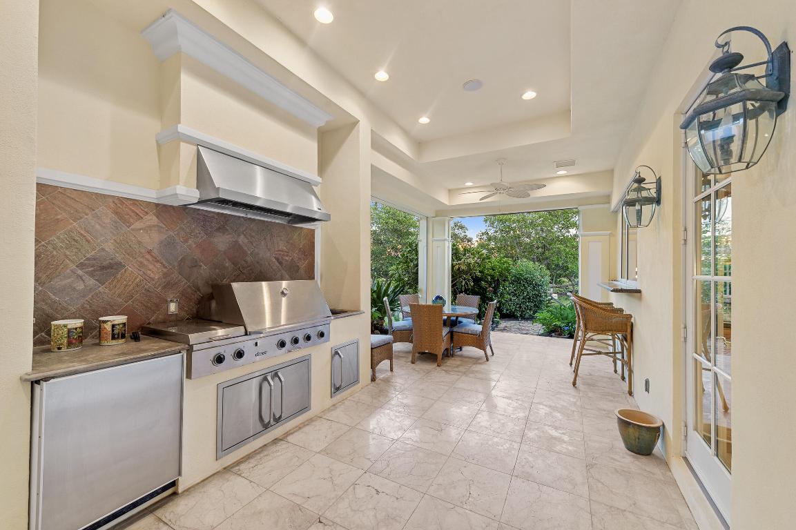 SAILFISH POINT - Residential