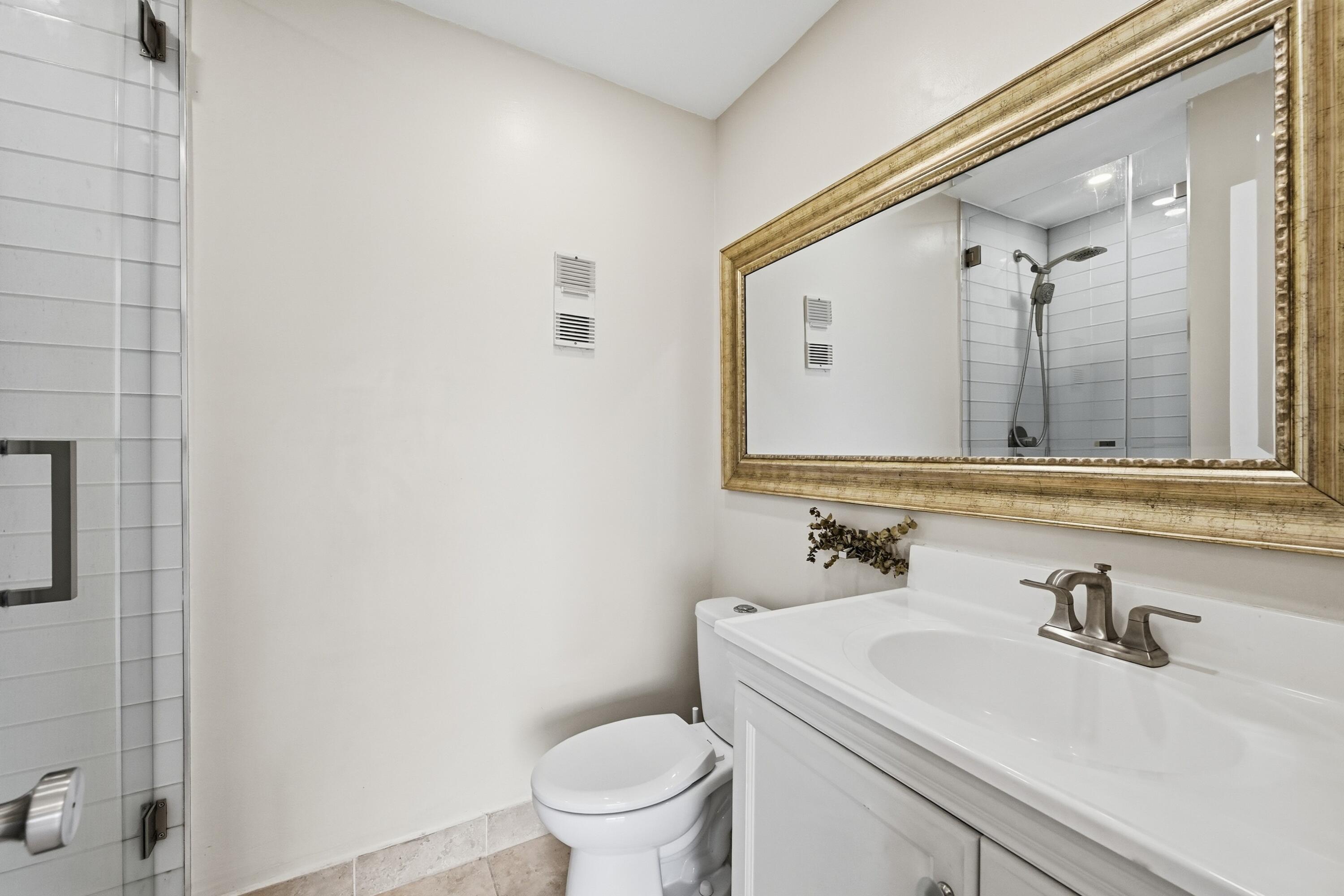 FLORENCE CONDO - Residential