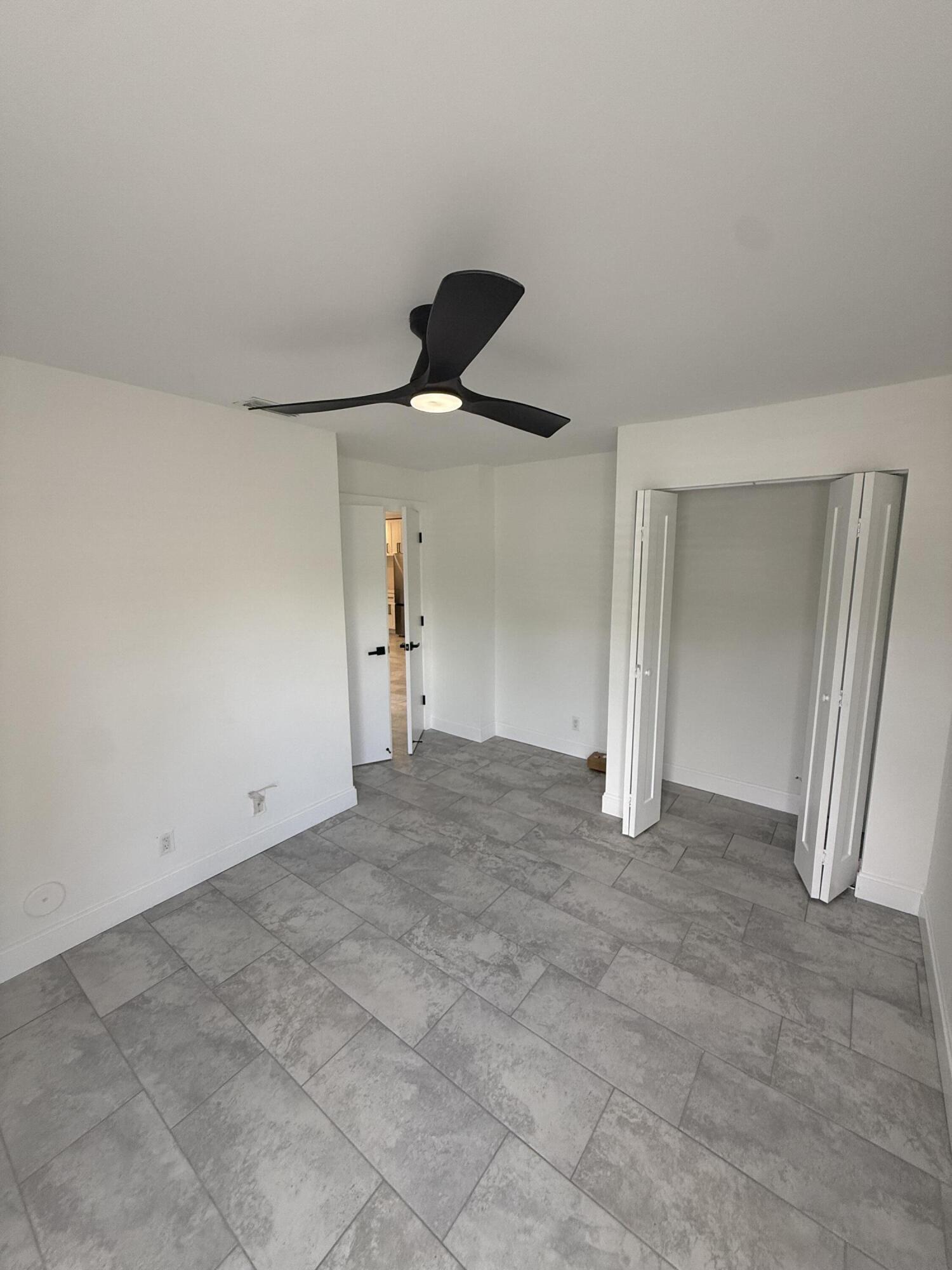 APPLEWOOD VILLAGE I-D CONDO - Residential