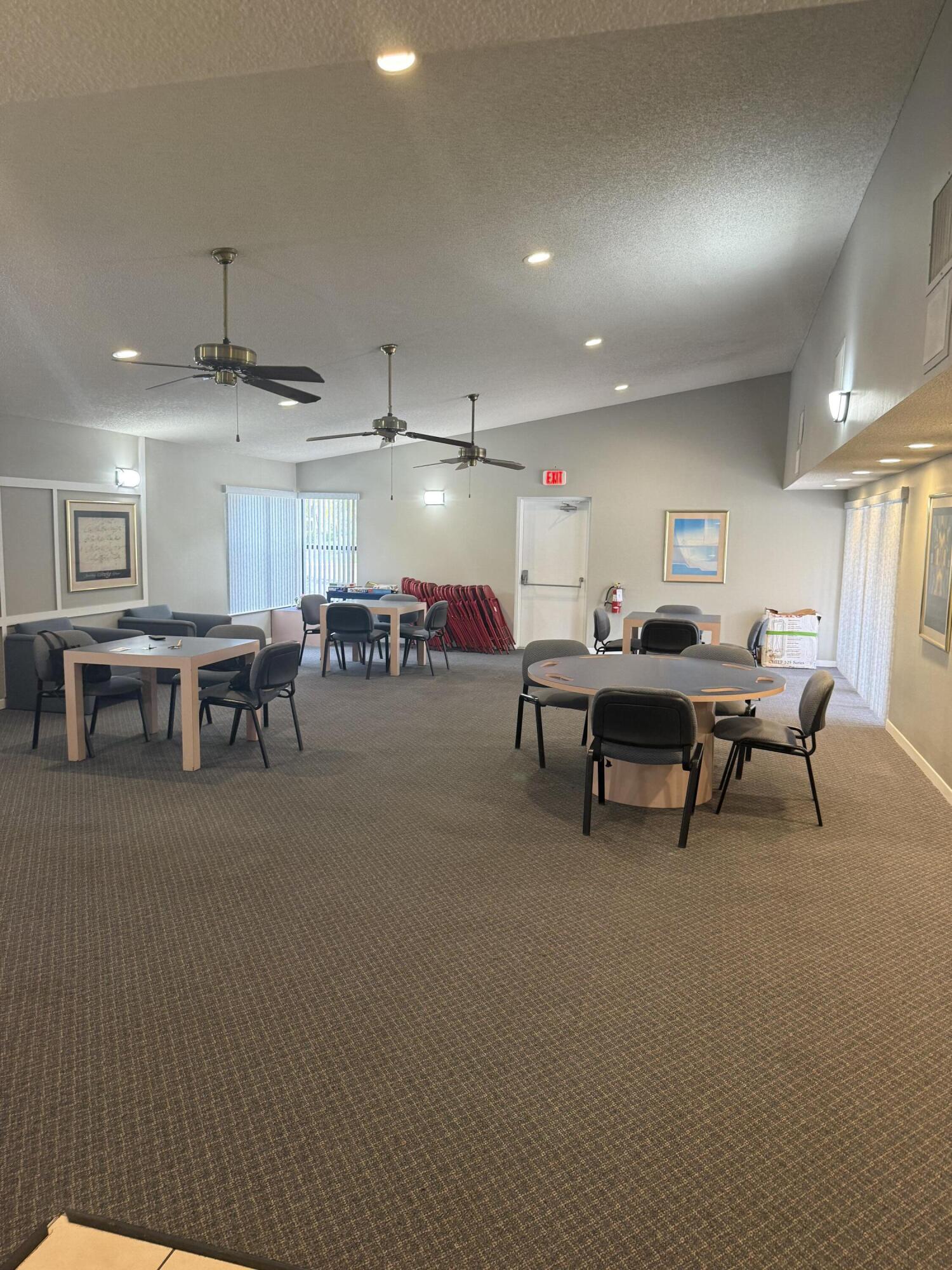 APPLEWOOD VILLAGE I-D CONDO - Residential