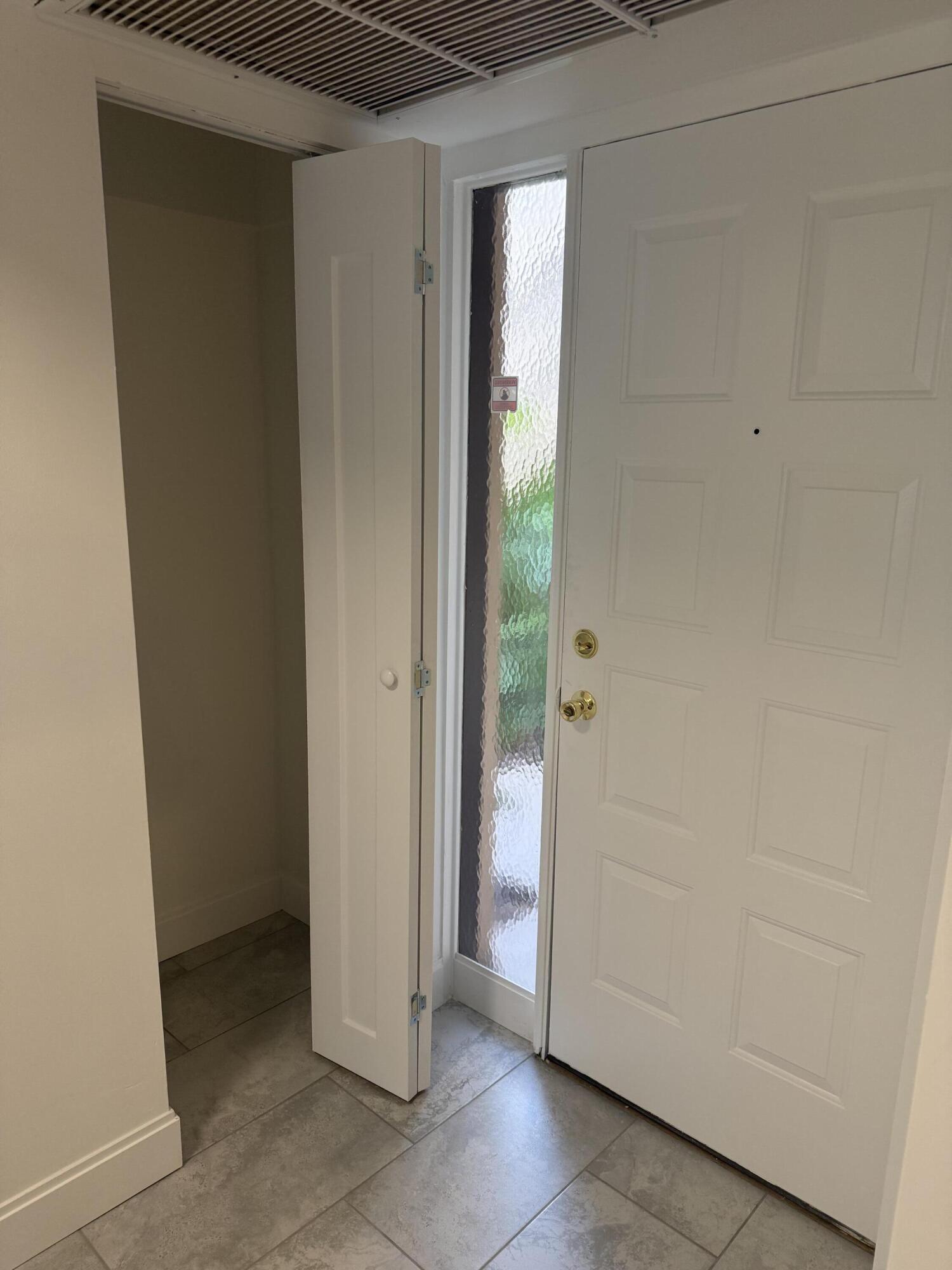 APPLEWOOD VILLAGE I-D CONDO - Residential