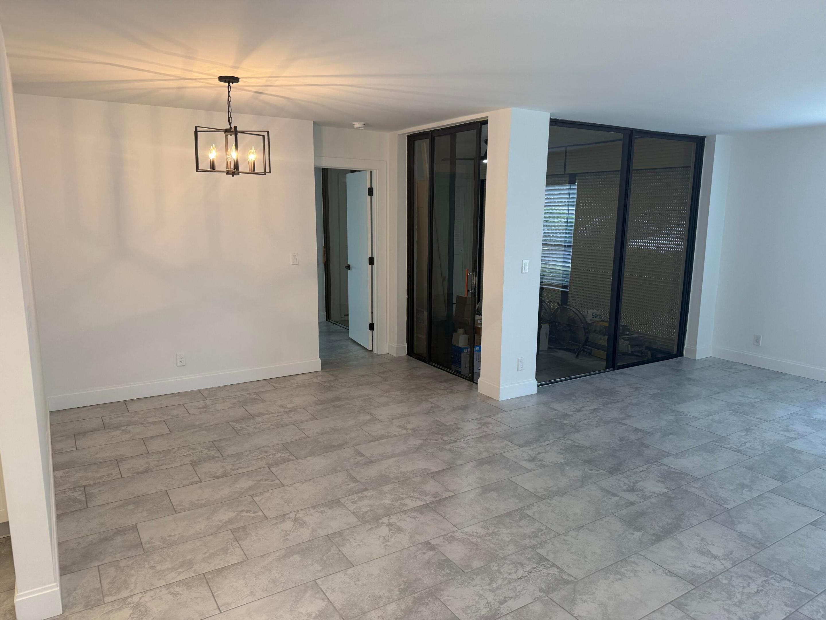 APPLEWOOD VILLAGE I-D CONDO - Residential