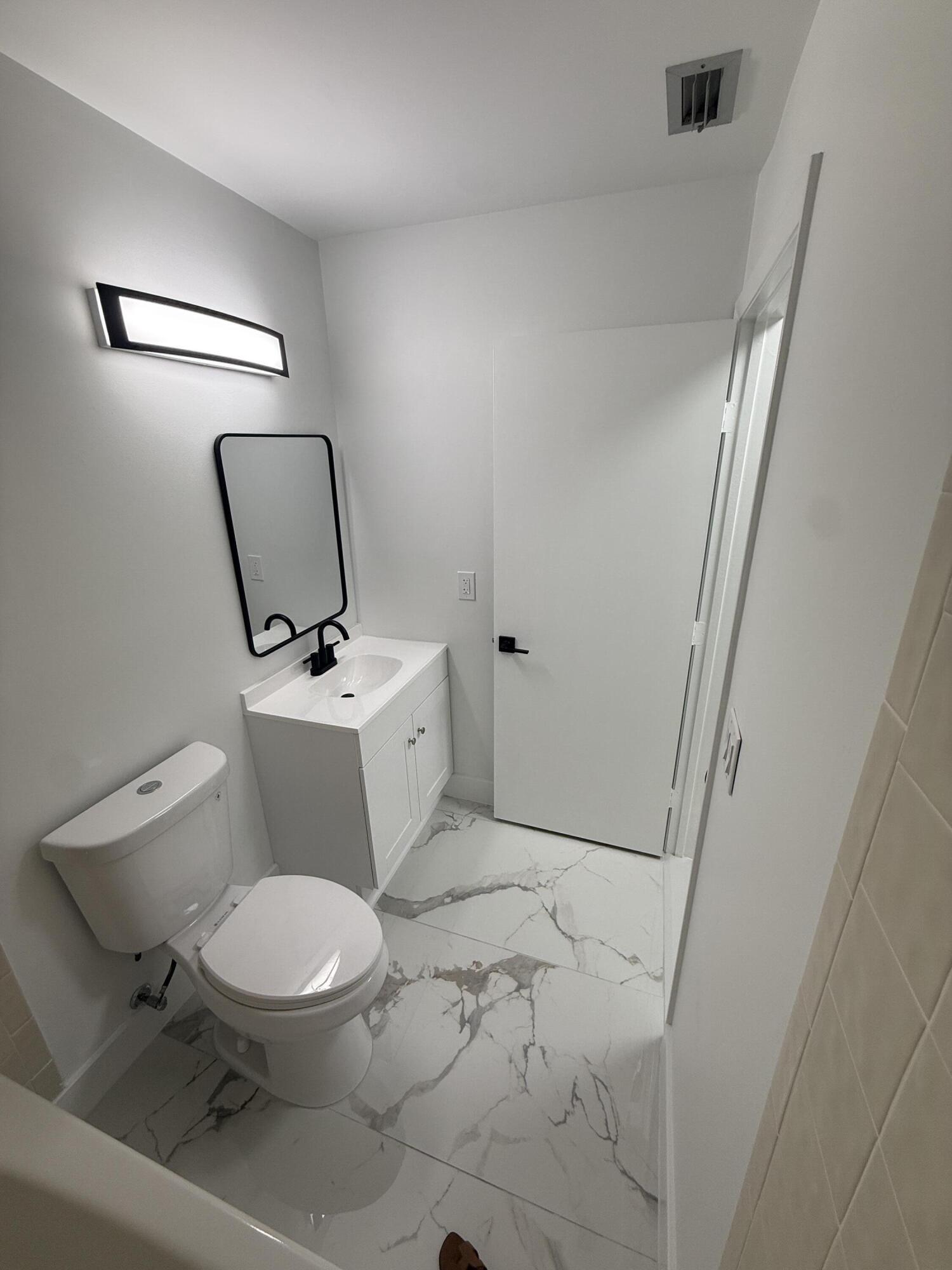 PINE RIDGE NORTH VILLAGE IV CONDO - Residential Lease