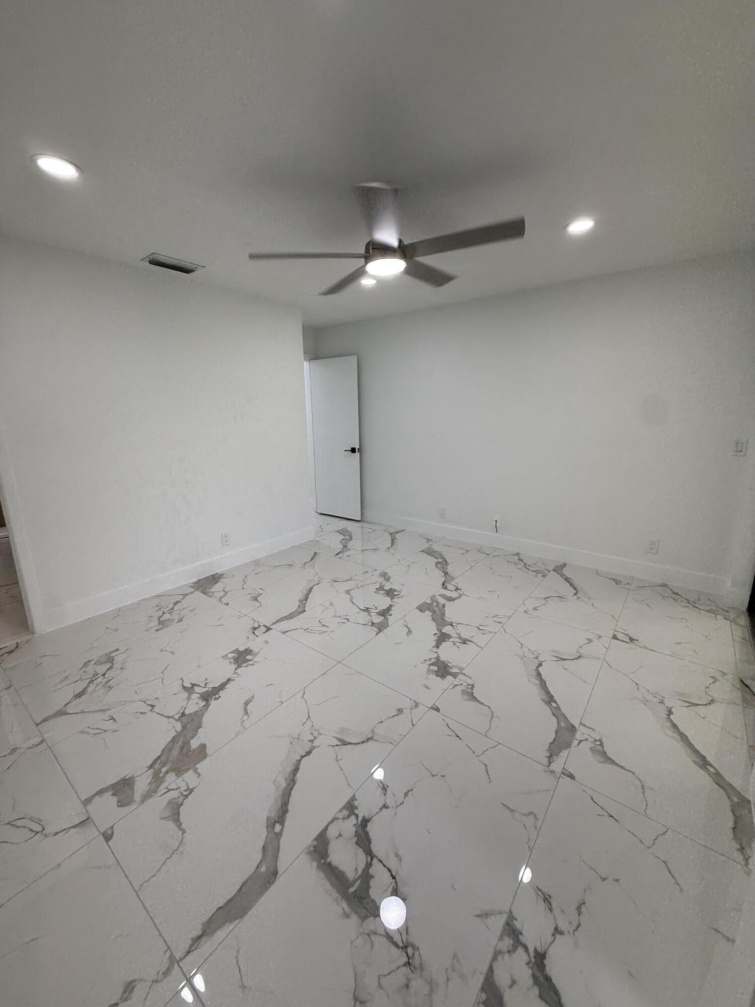 PINE RIDGE NORTH VILLAGE IV CONDO - Residential Lease