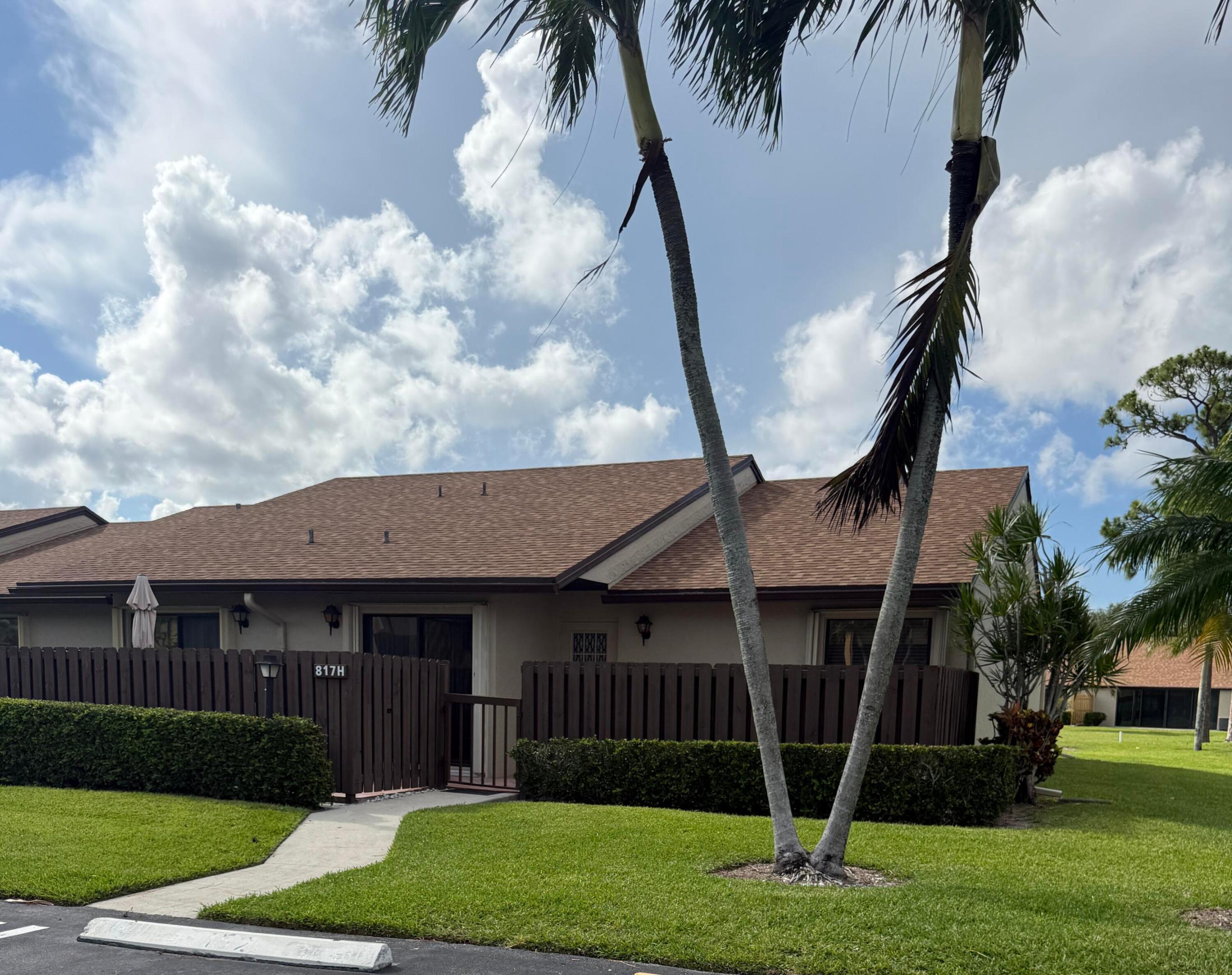 PINE RIDGE NORTH VILLAGE IV CONDO - Residential Lease