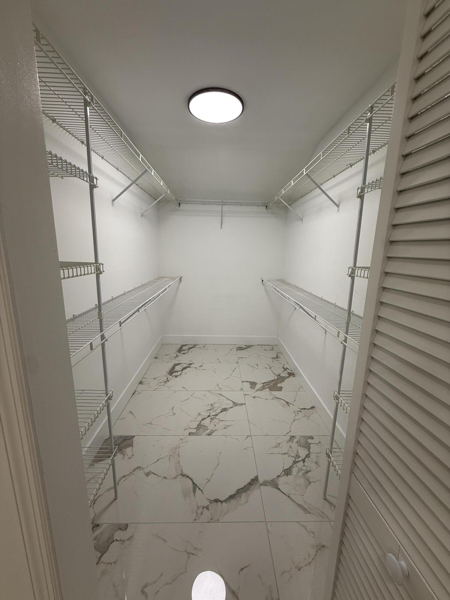 PINE RIDGE NORTH VILLAGE IV CONDO - Residential Lease