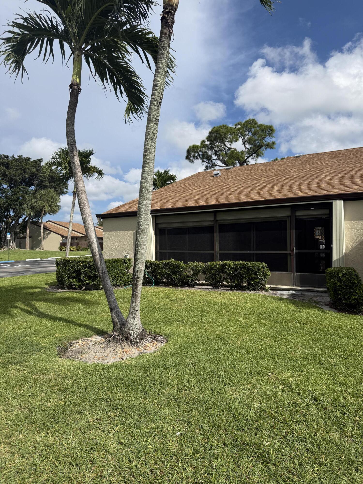 PINE RIDGE NORTH VILLAGE IV CONDO - Residential Lease