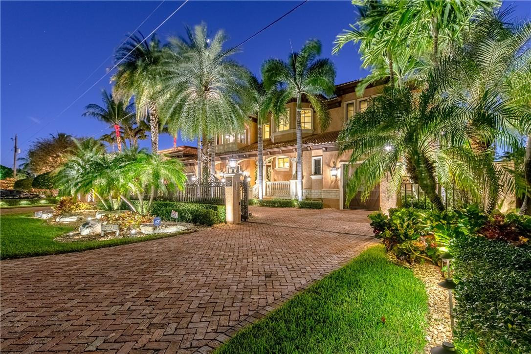 Lighthouse Point 6th Sec - Residential
