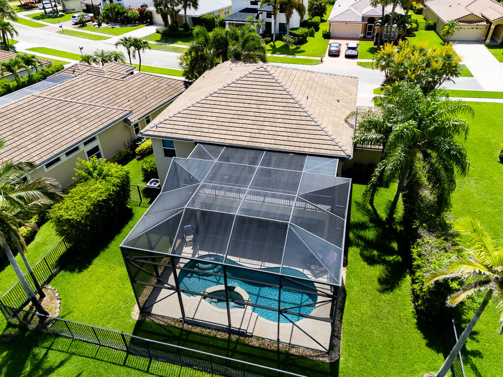 LAKEFIELD OF THE LANDINGS AT WELLINGTON 1 - Residential
