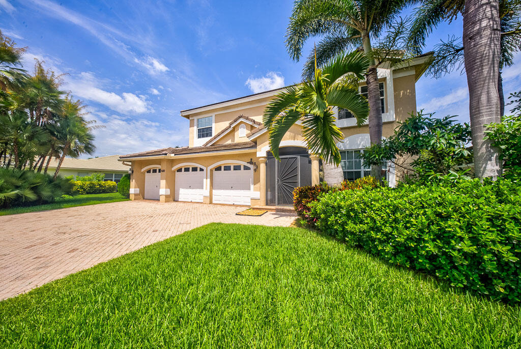 LAKEFIELD OF THE LANDINGS AT WELLINGTON 1 - Residential