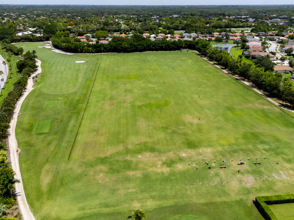 LAKEFIELD OF THE LANDINGS AT WELLINGTON 1 - Residential