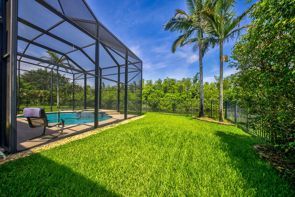 LAKEFIELD OF THE LANDINGS AT WELLINGTON 1 - Residential