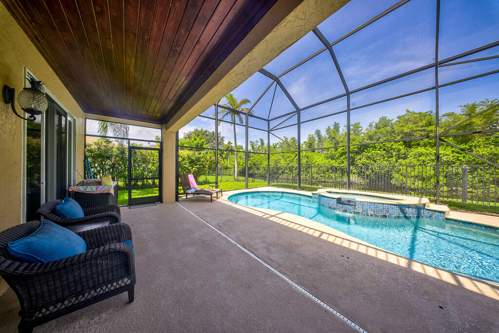 LAKEFIELD OF THE LANDINGS AT WELLINGTON 1 - Residential