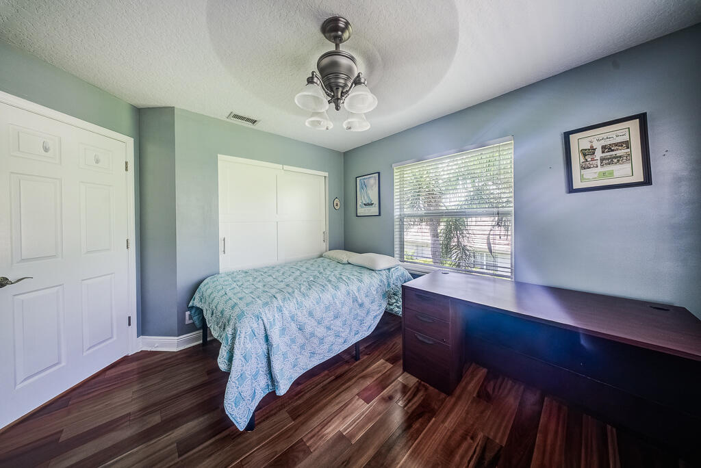 LAKEFIELD OF THE LANDINGS AT WELLINGTON 1 - Residential