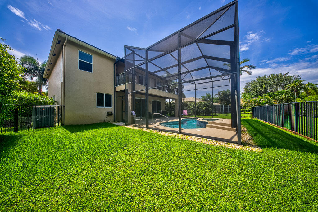 LAKEFIELD OF THE LANDINGS AT WELLINGTON 1 - Residential