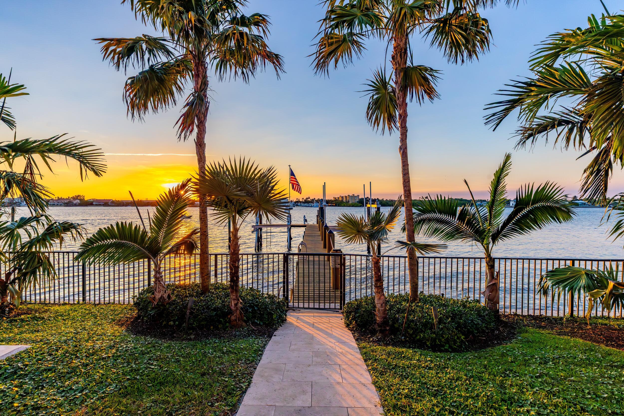 POINT MANALAPAN 9 - Residential
