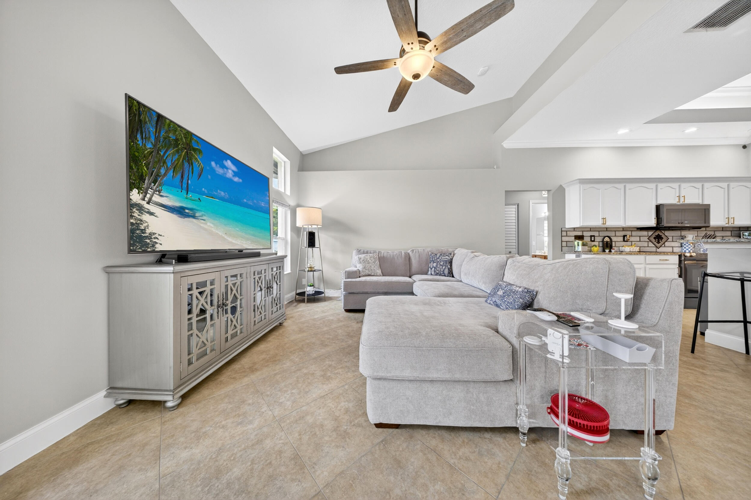 ACREAGE - Residential