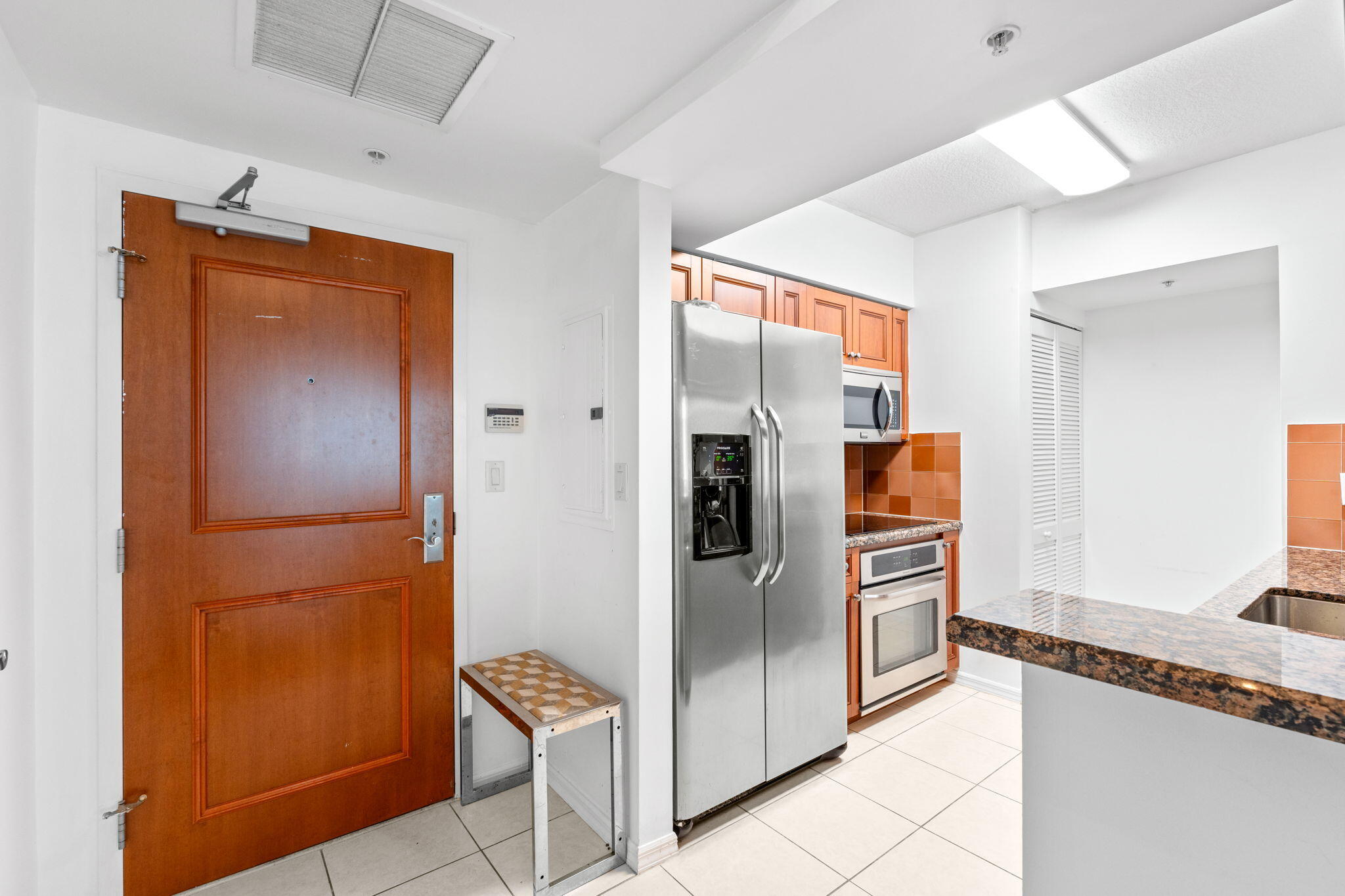 WATERGARDEN CONDO - Residential Lease