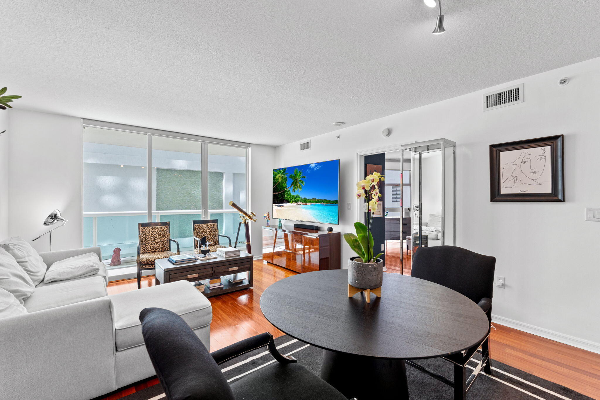 WATERGARDEN CONDO - Residential Lease