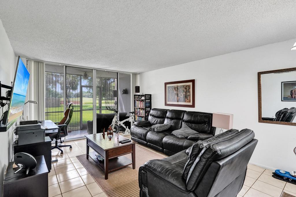 TANGERINE CONDOMINIUM THREE - Residential