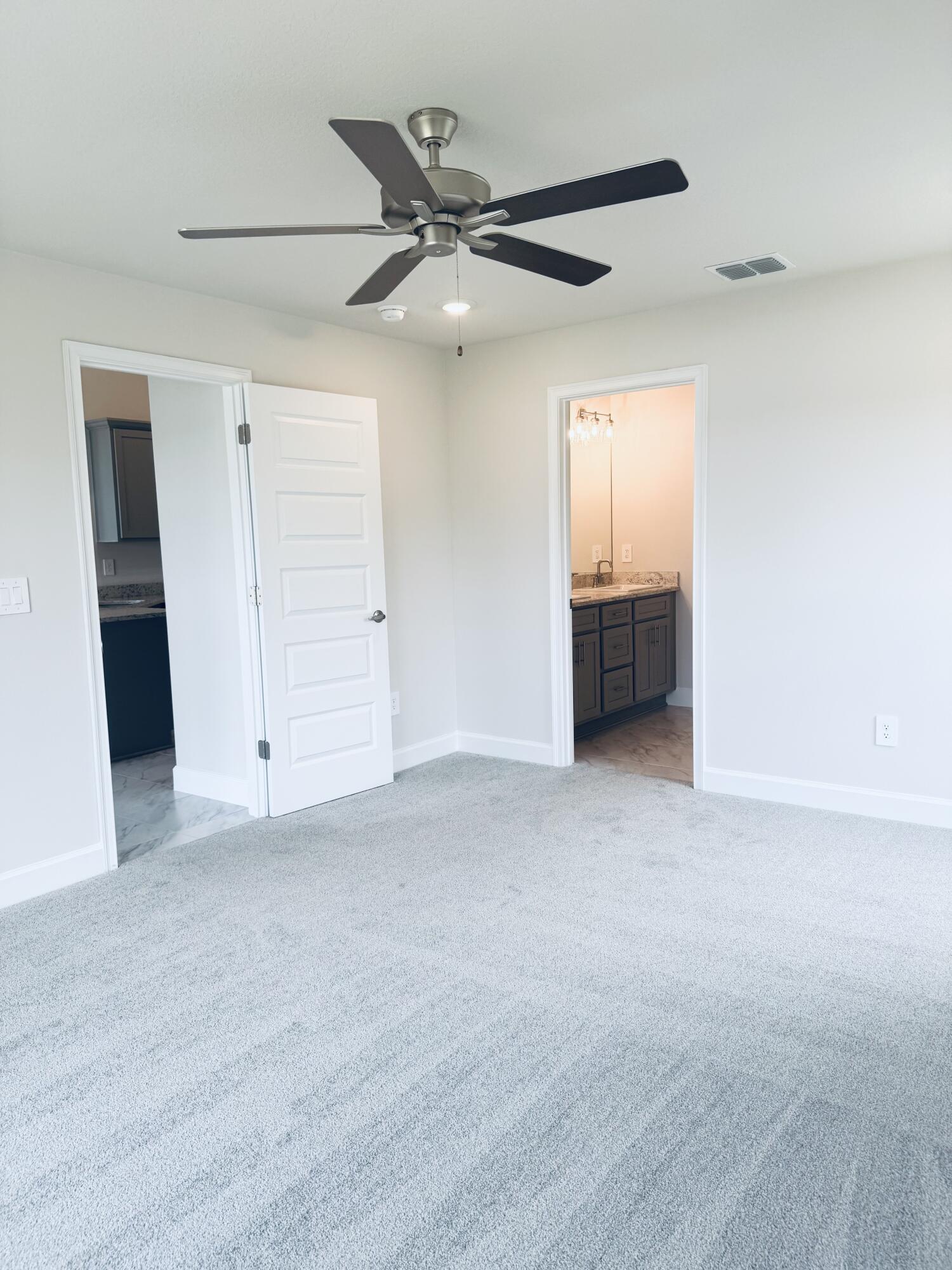 PORT ST LUCIE SECTION 33 - Residential