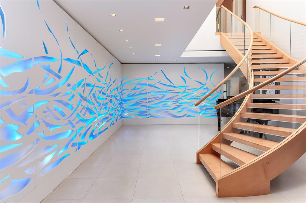 RESIDENCES AT SLOANS CURVE - Residential