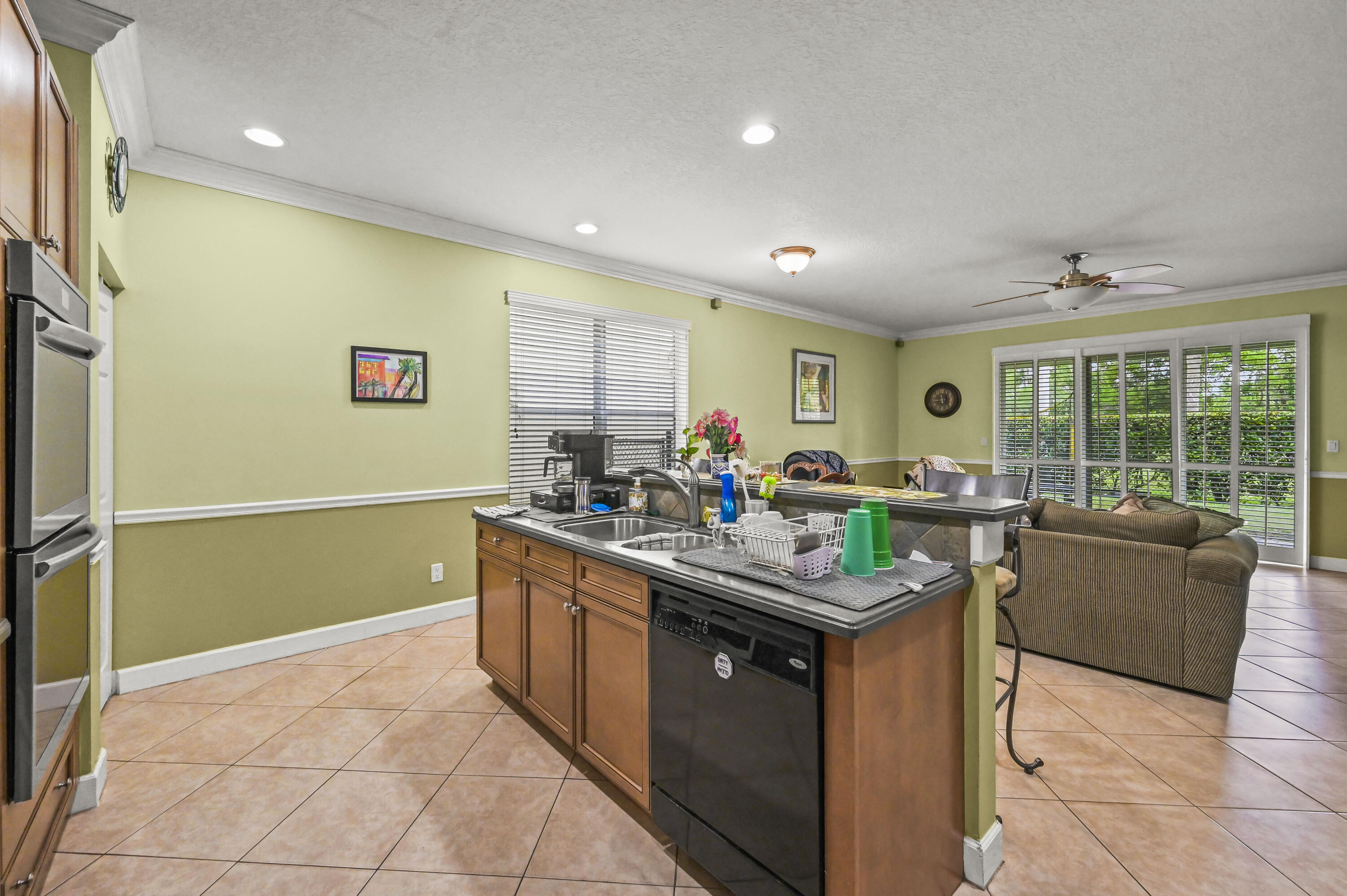 SAVANNAH ESTATES - Residential