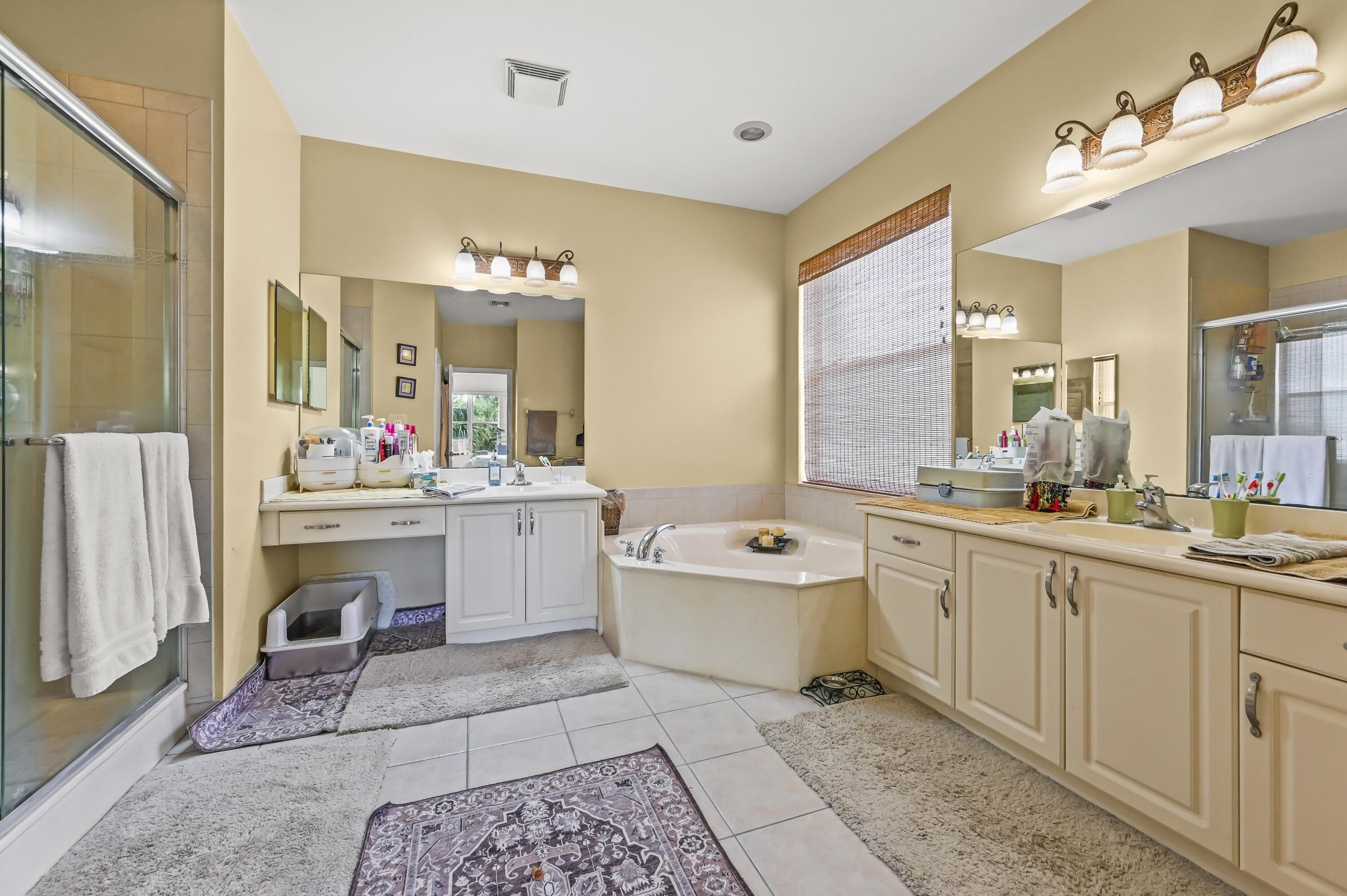 SAVANNAH ESTATES - Residential