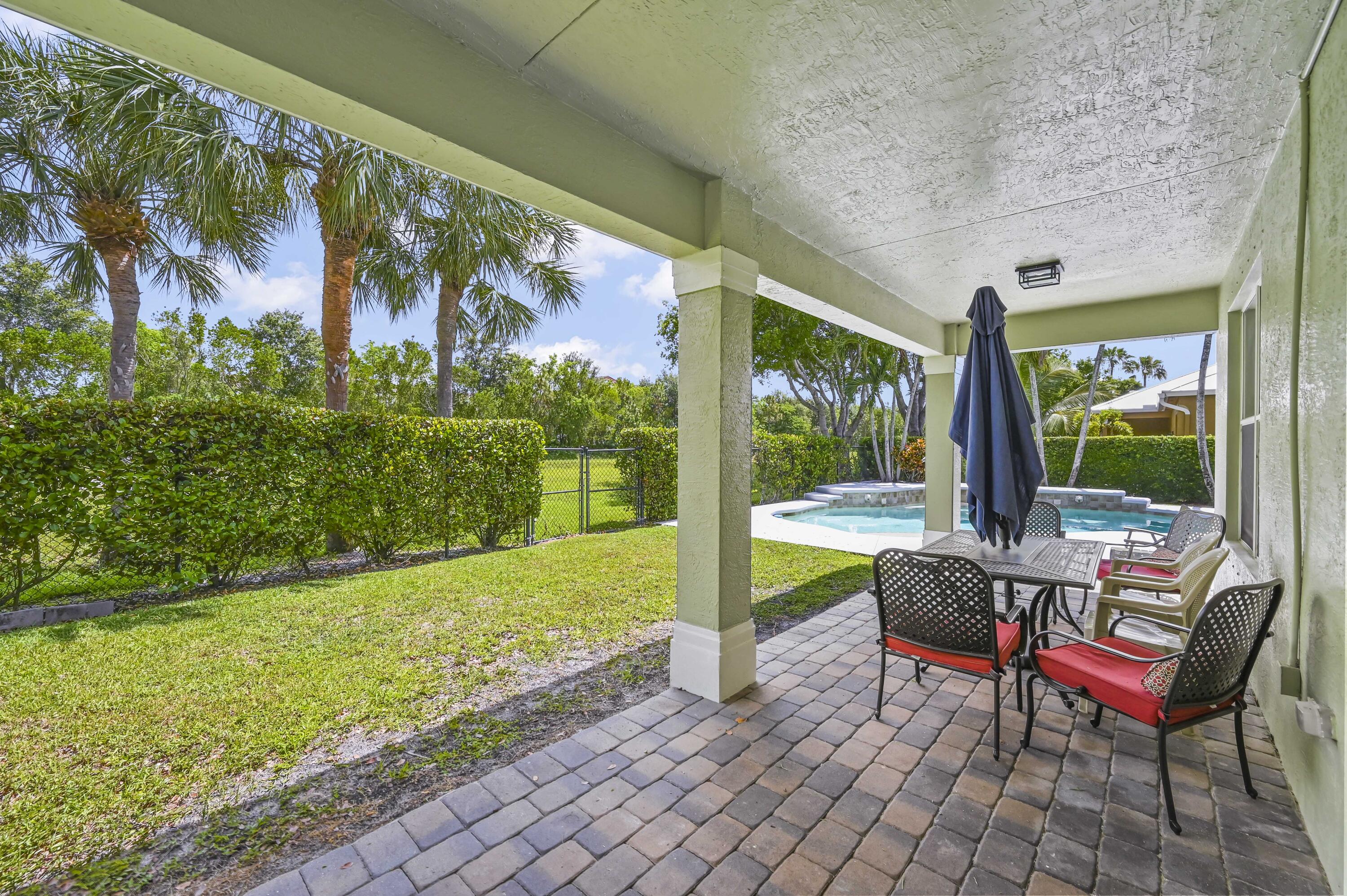 SAVANNAH ESTATES - Residential
