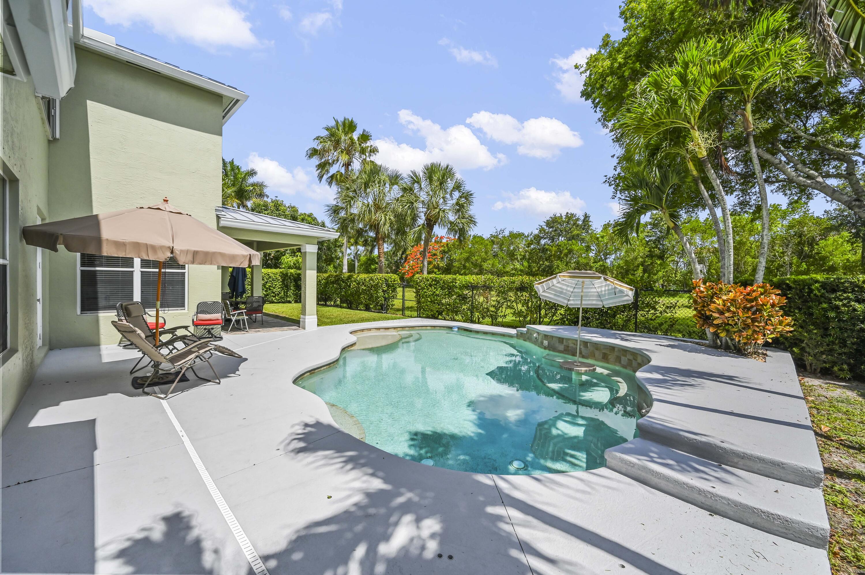 SAVANNAH ESTATES - Residential