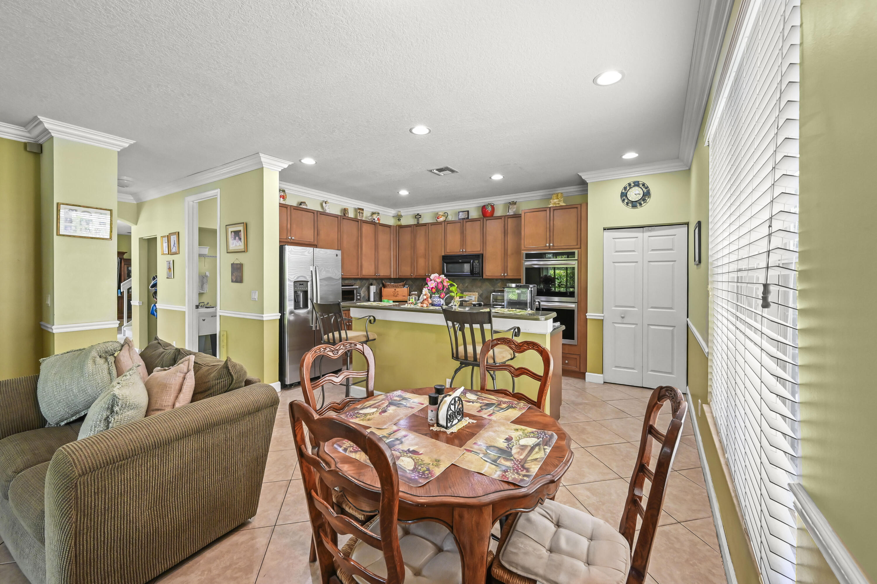 SAVANNAH ESTATES - Residential