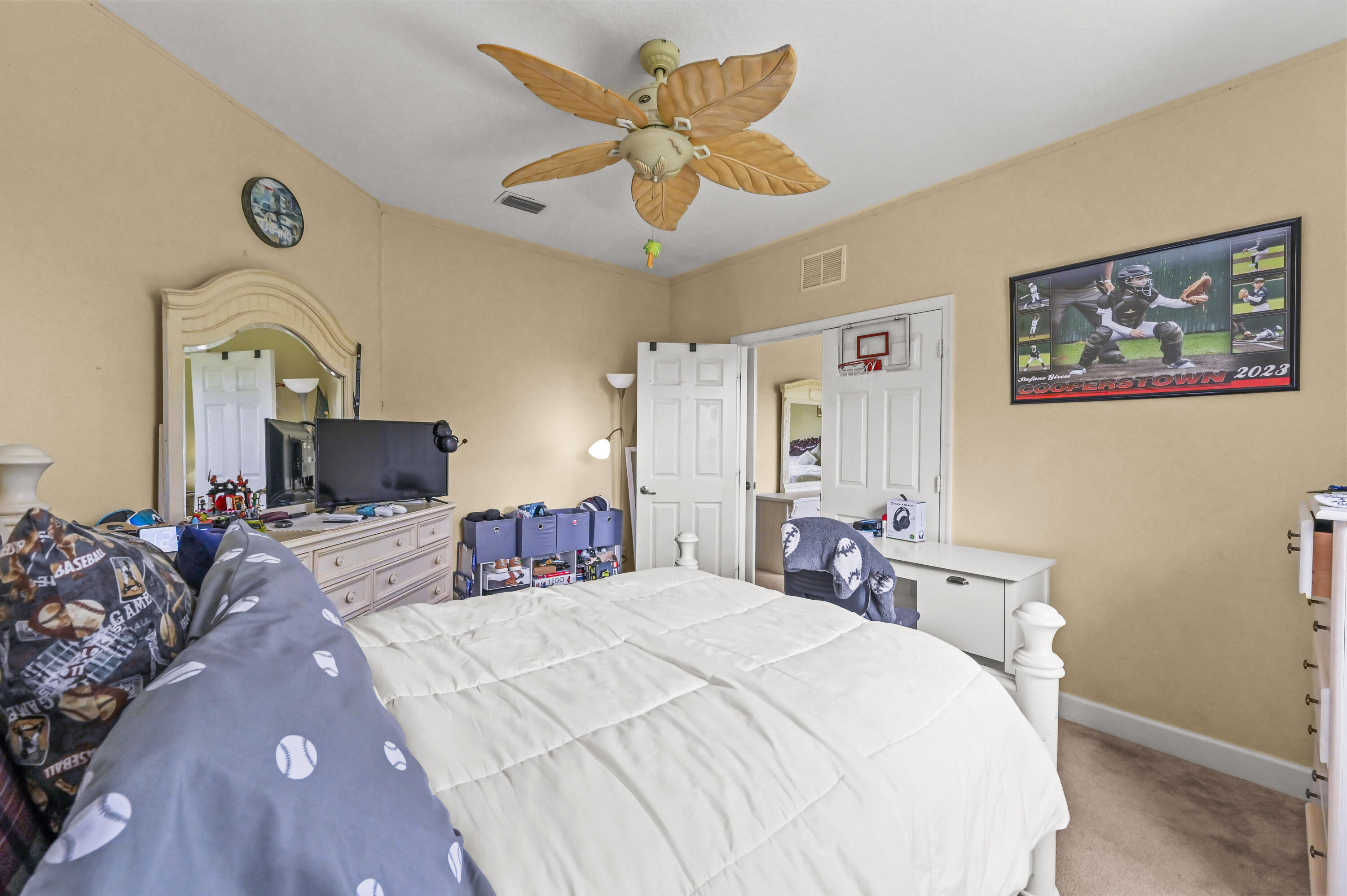 SAVANNAH ESTATES - Residential