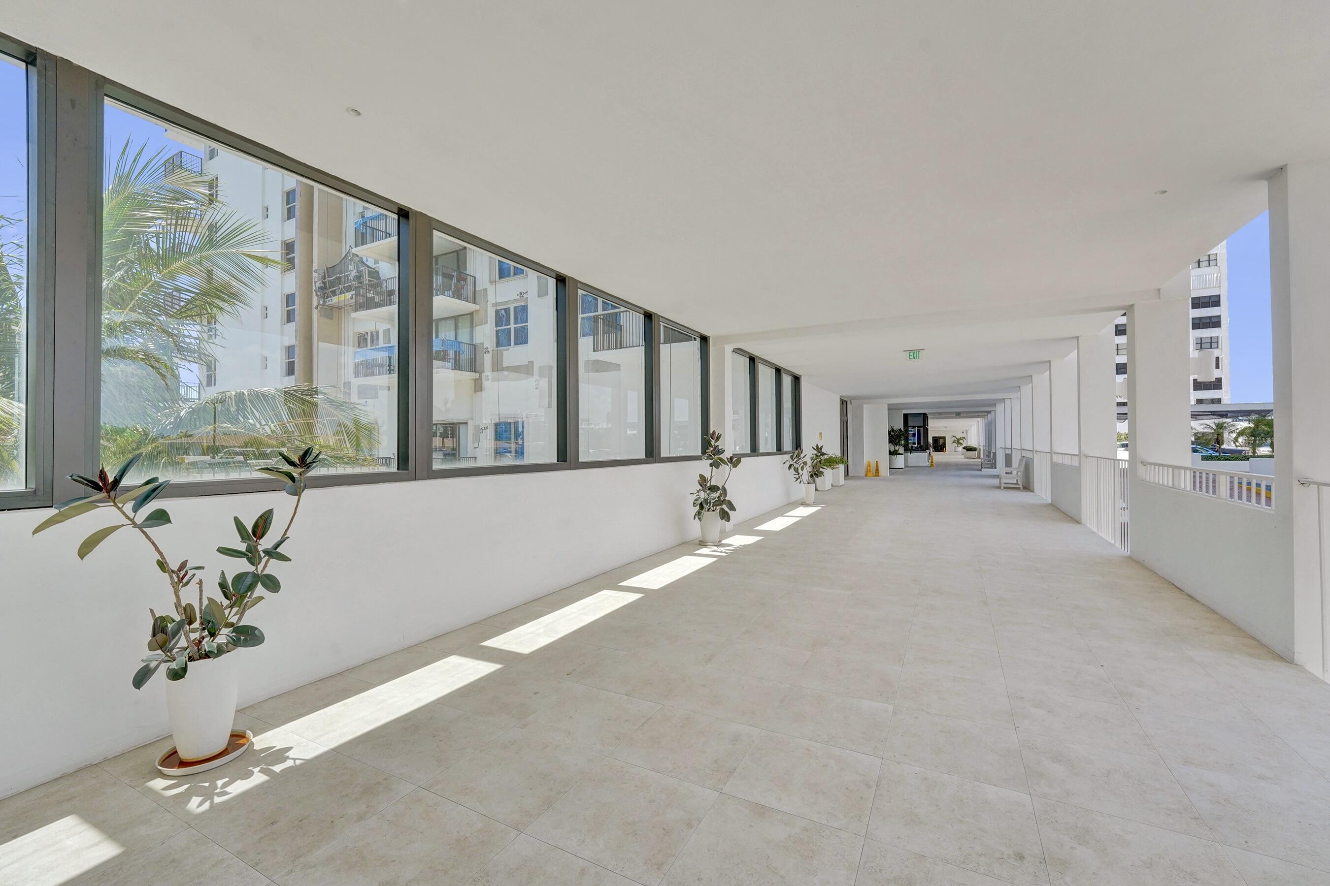 QUADOMAIN TOWER I AND IV CONDO - Residential