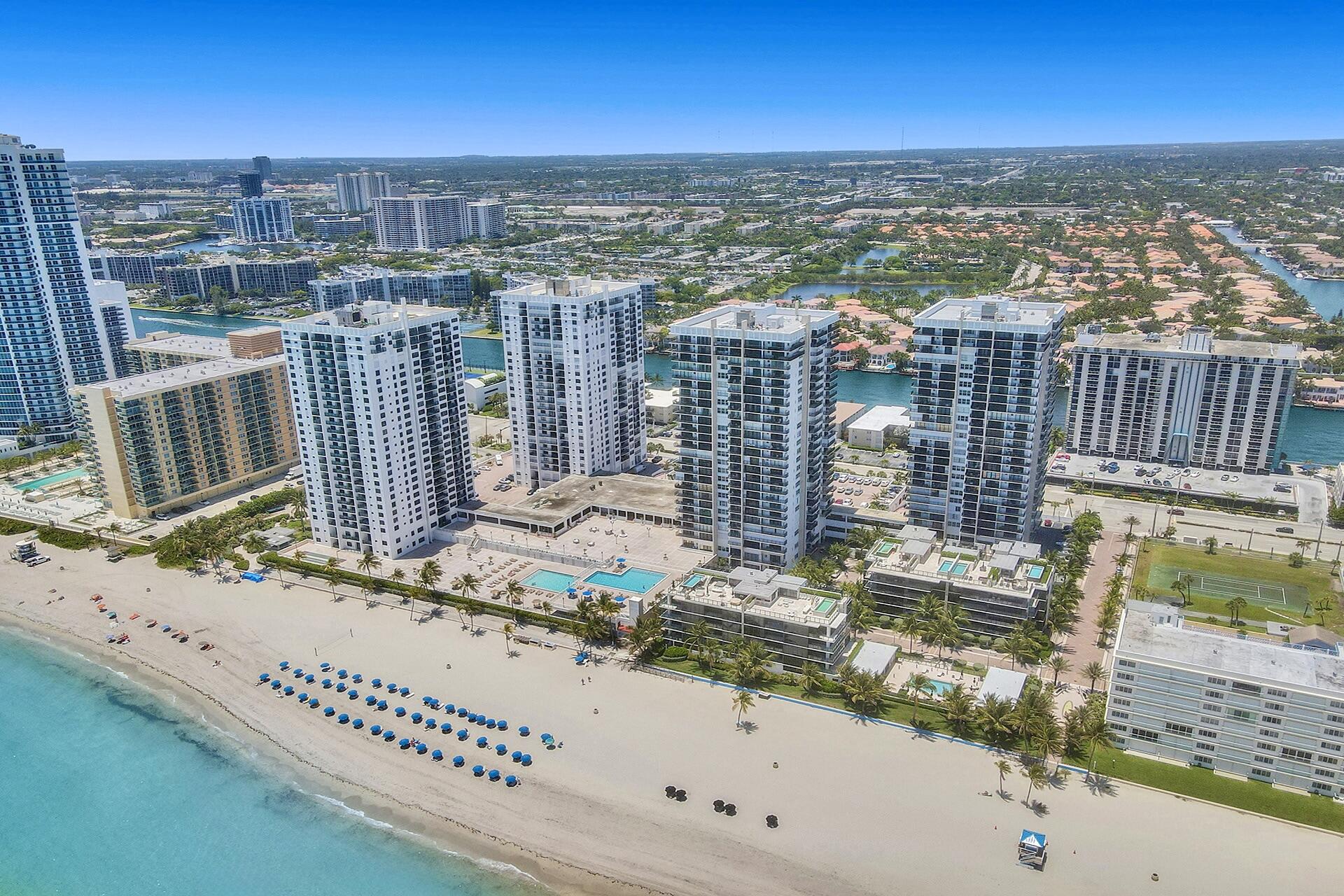 QUADOMAIN TOWER I AND IV CONDO - Residential