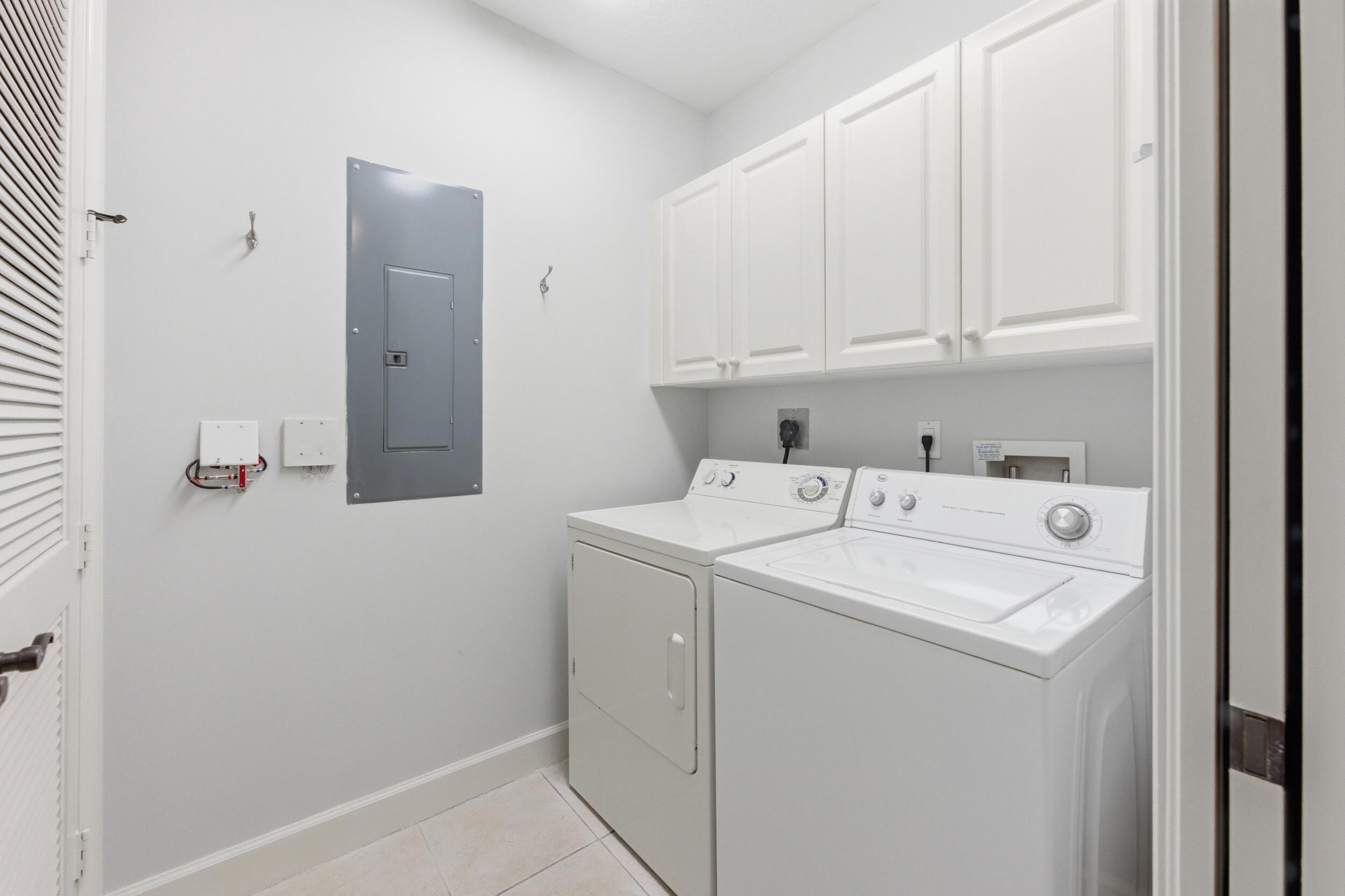 CITY WALK AT PINEAPPLE GROVE CONDO - Residential