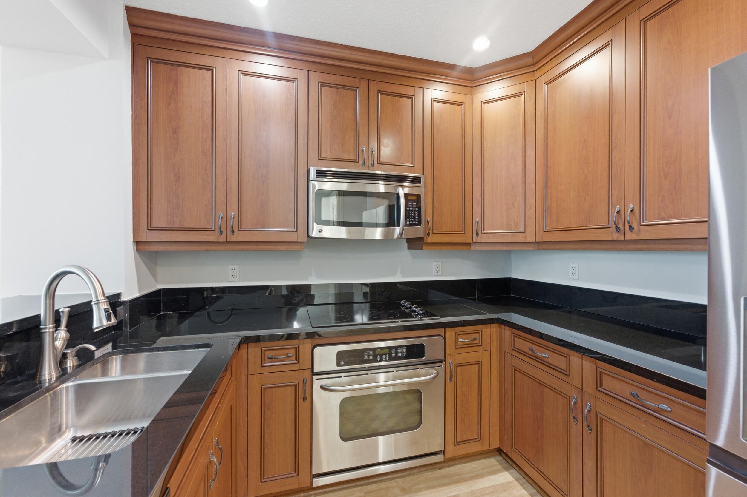 CITY WALK AT PINEAPPLE GROVE CONDO - Residential