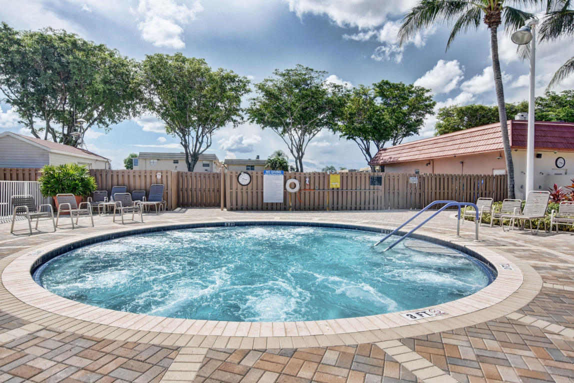 KINGS POINT PIEDMONT CONDOS - Residential Lease