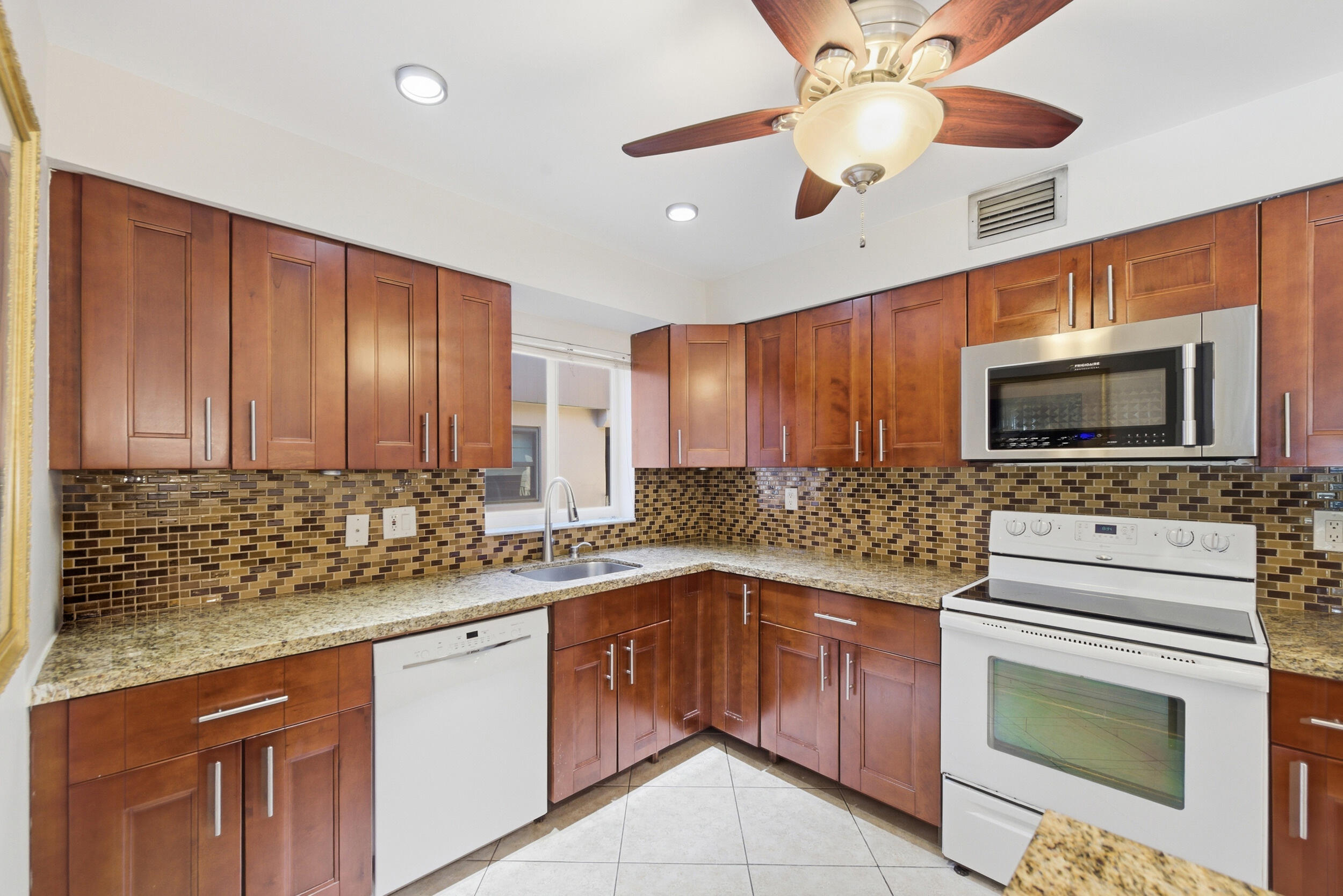 KINGS POINT PIEDMONT CONDOS - Residential Lease