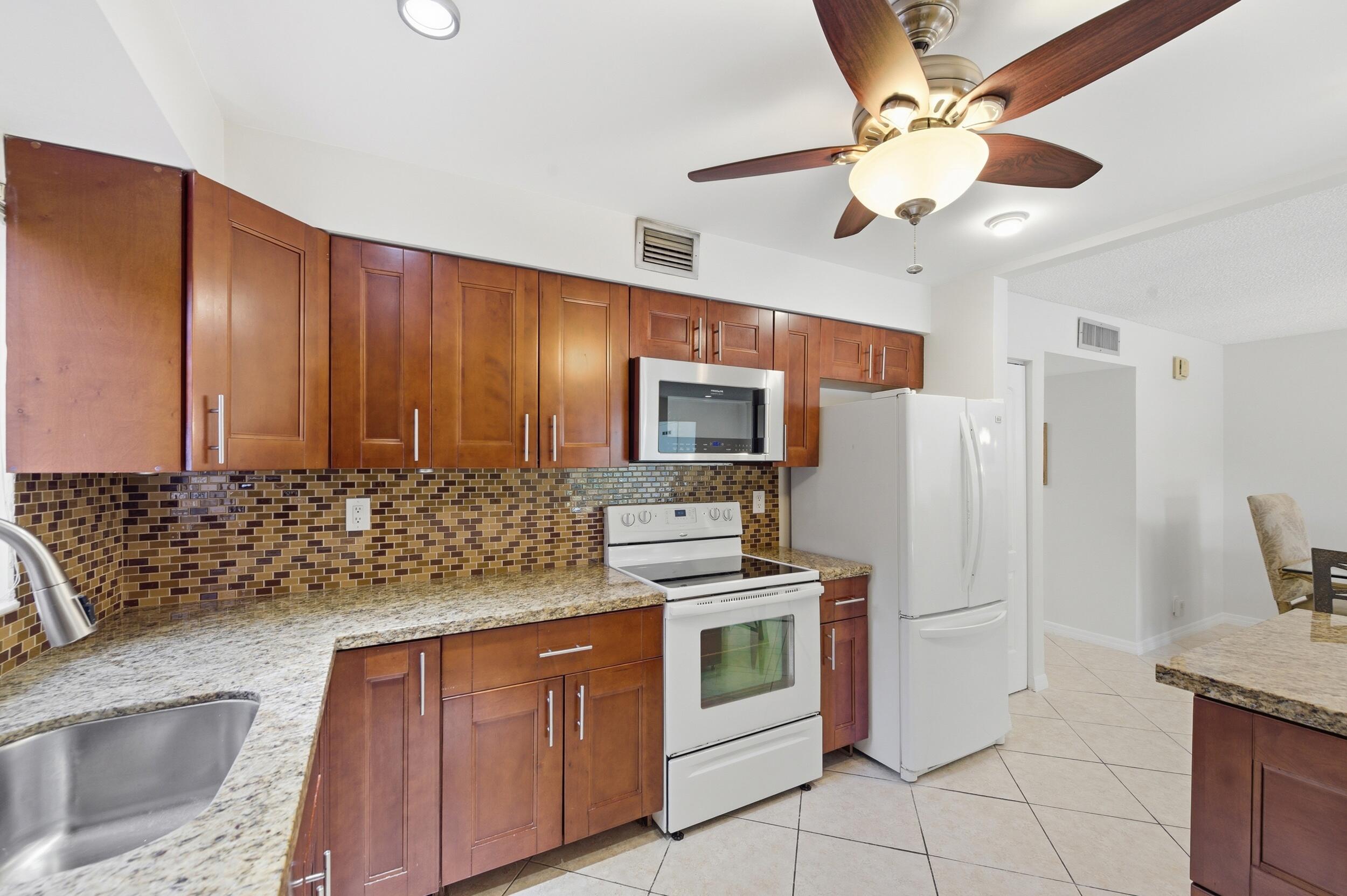 KINGS POINT PIEDMONT CONDOS - Residential Lease